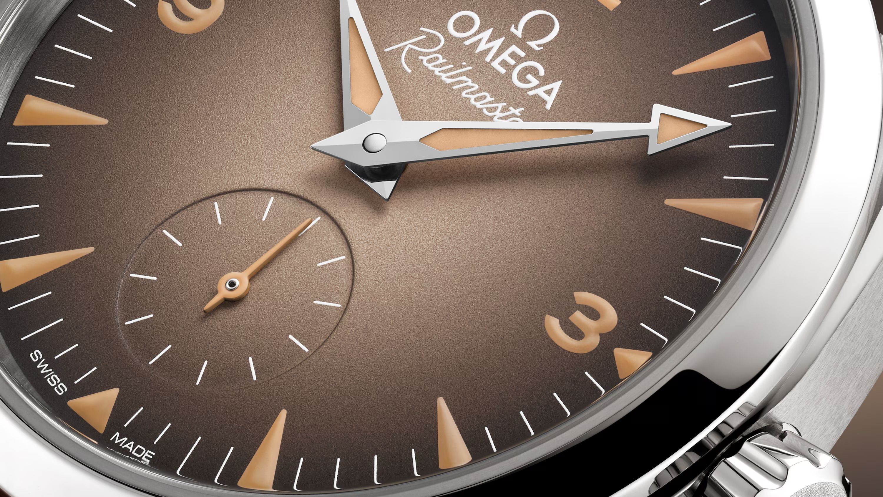 2025 Omega 235.12.38.20.13.001 Railmaster on Strap