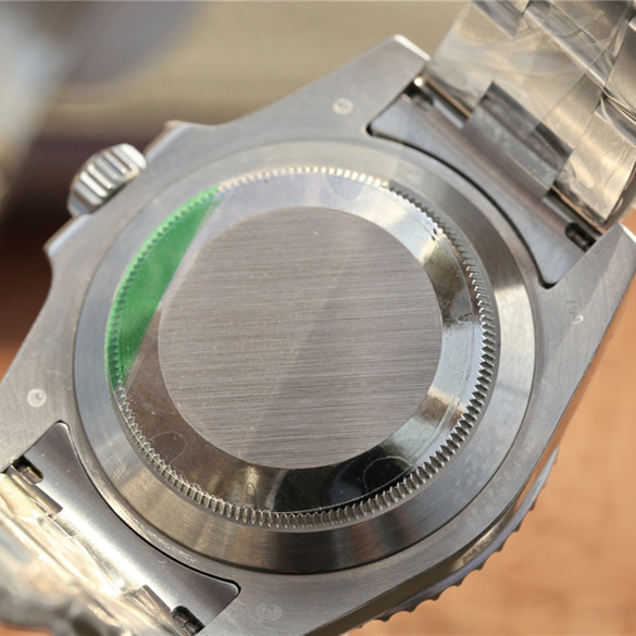 Rolex SUBMARINER SILVER BLUE / RED DIAMOND 40MM