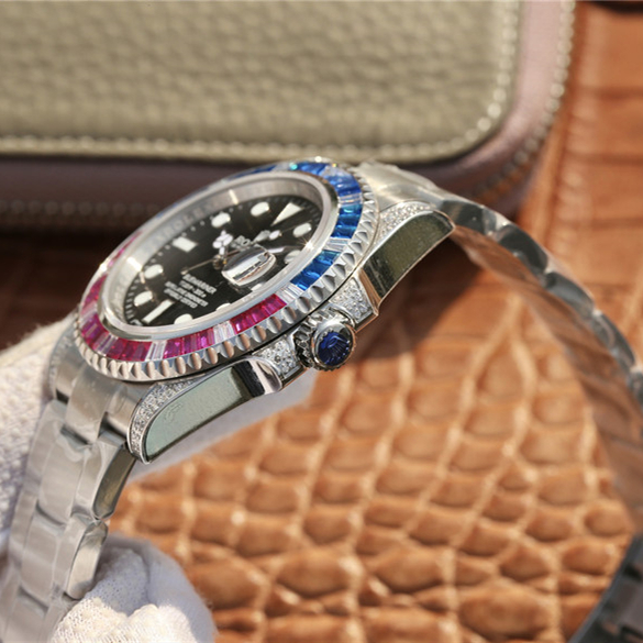 Rolex SUBMARINER SILVER BLUE / RED DIAMOND 40MM