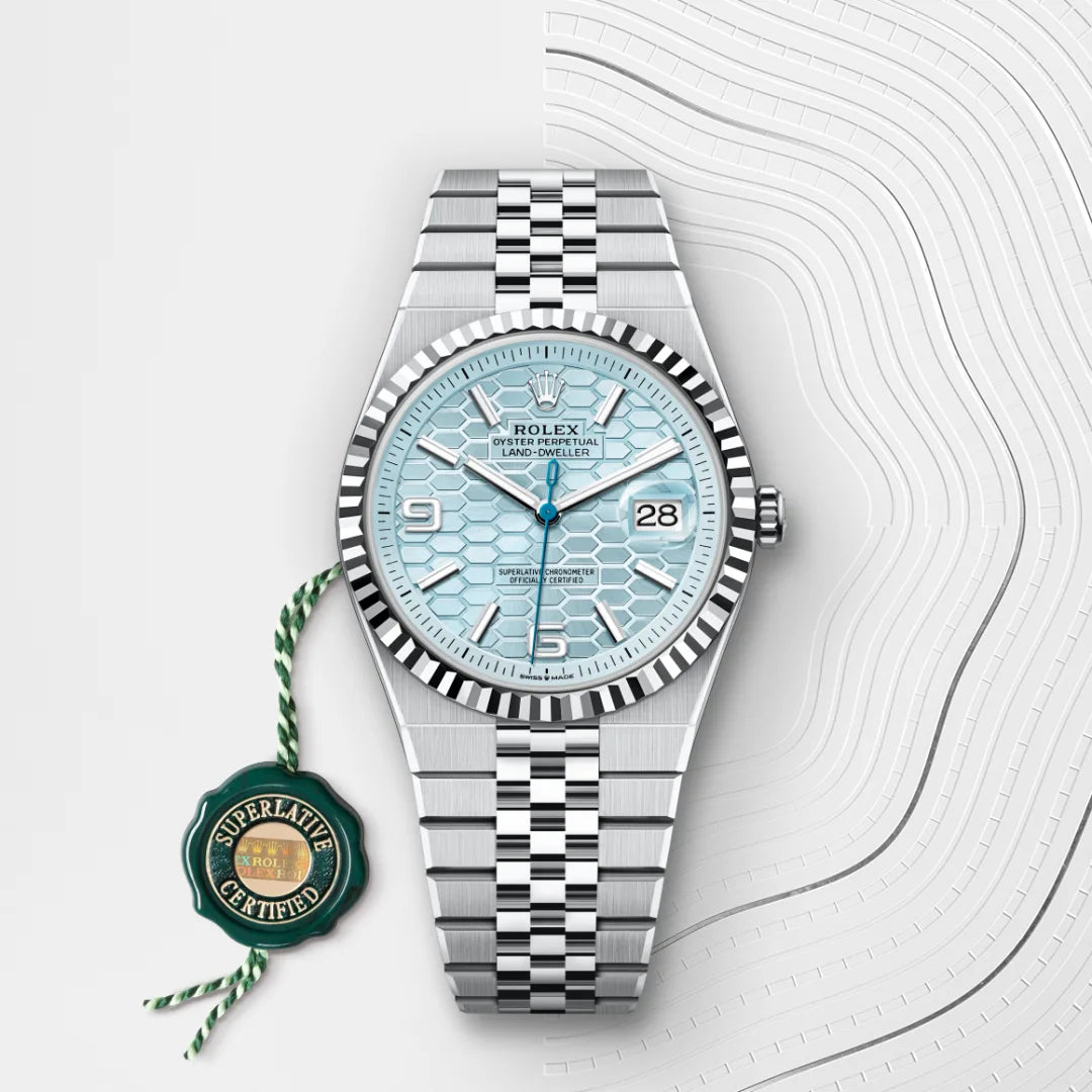 2025 Land-Dweller 40 Rolex Oyster, 40 mm, platinum M127336-0001