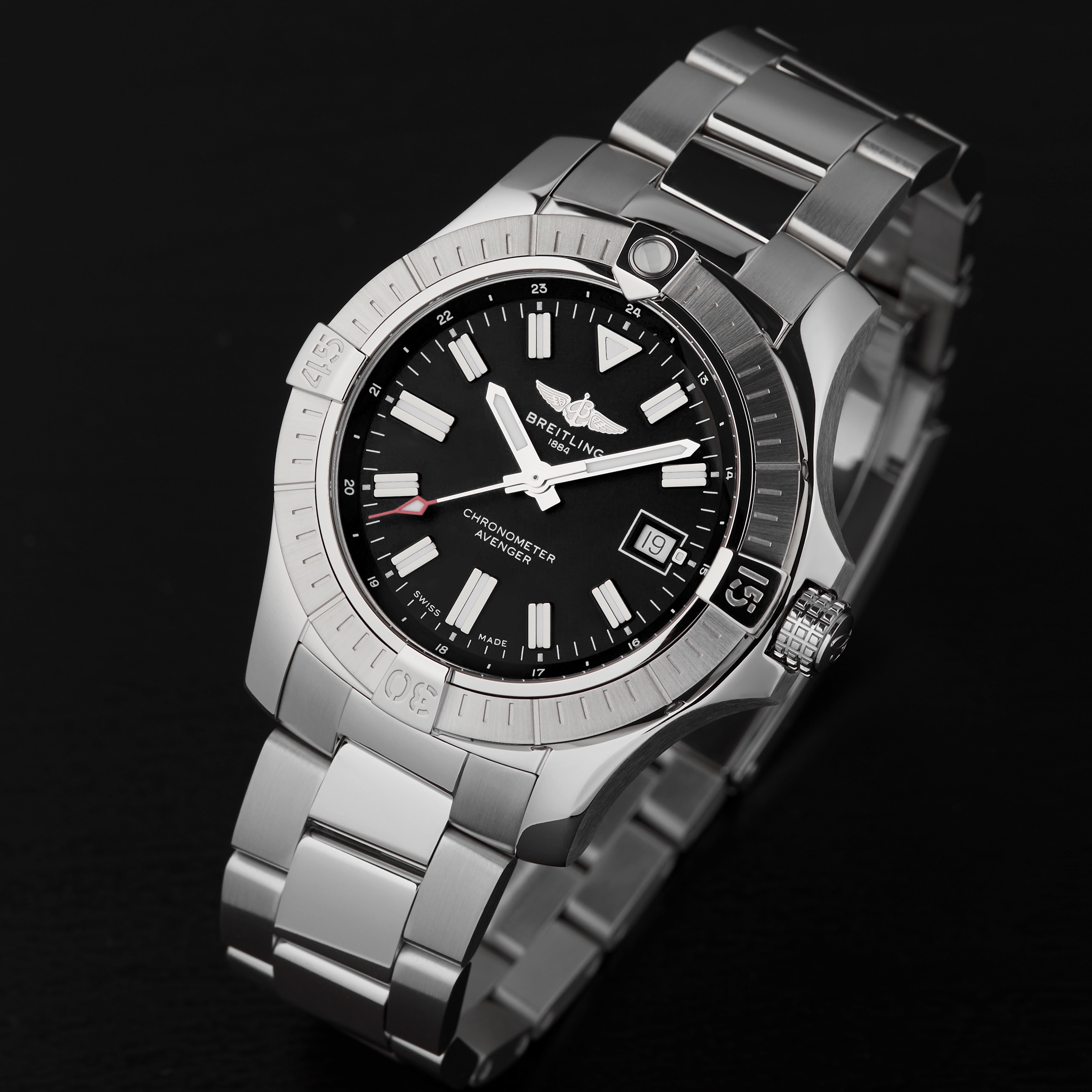 Breitling Avenger Automatic 43-P17531761