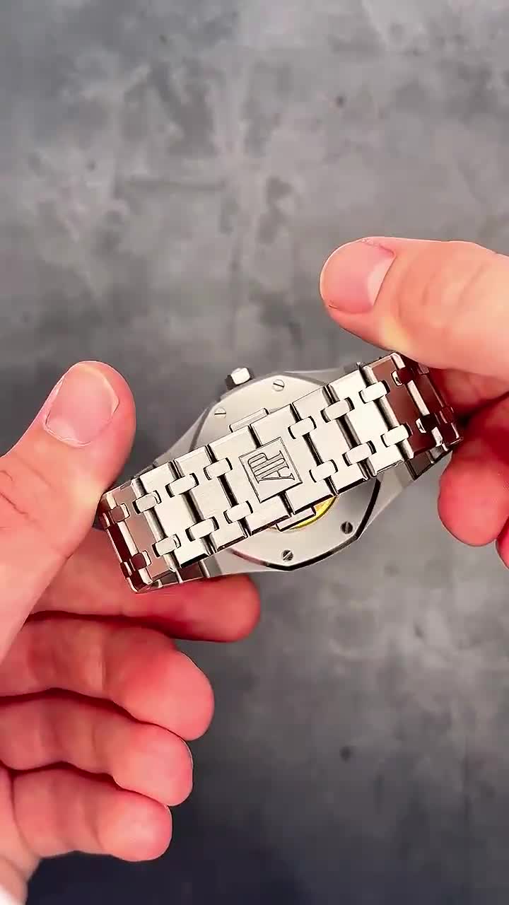 Audemars Piguet Royal Oak 41mm Black Dial Stainless Steel Bracelet Men's Watch 15400ST.OO.1220ST.01 DCM