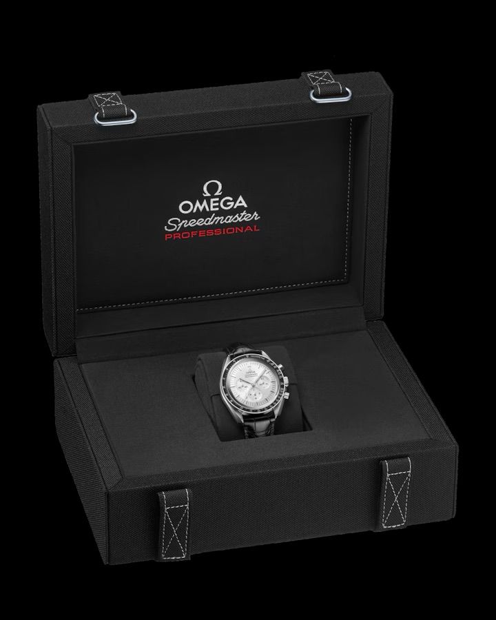 2025 Omega 310.63.42.50.02.001 Speedmaster Moonwatch Professional Canopus Gold