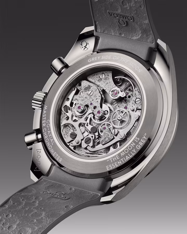 Omega Speedmaster Dark Side of the Moon 44.25 mm, grey ceramic on rubber strap