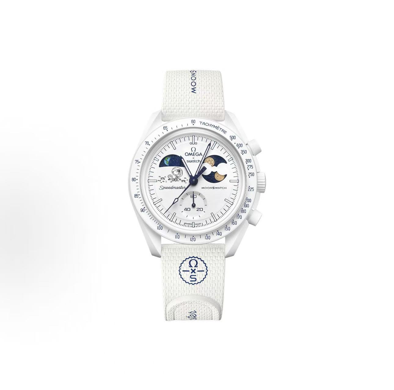 2025 Swatch x Omega Snoopy collaboration MOONSWATCH series, 30m water resistance, moon phase chronograph, plant ceramic case, rubber strap.