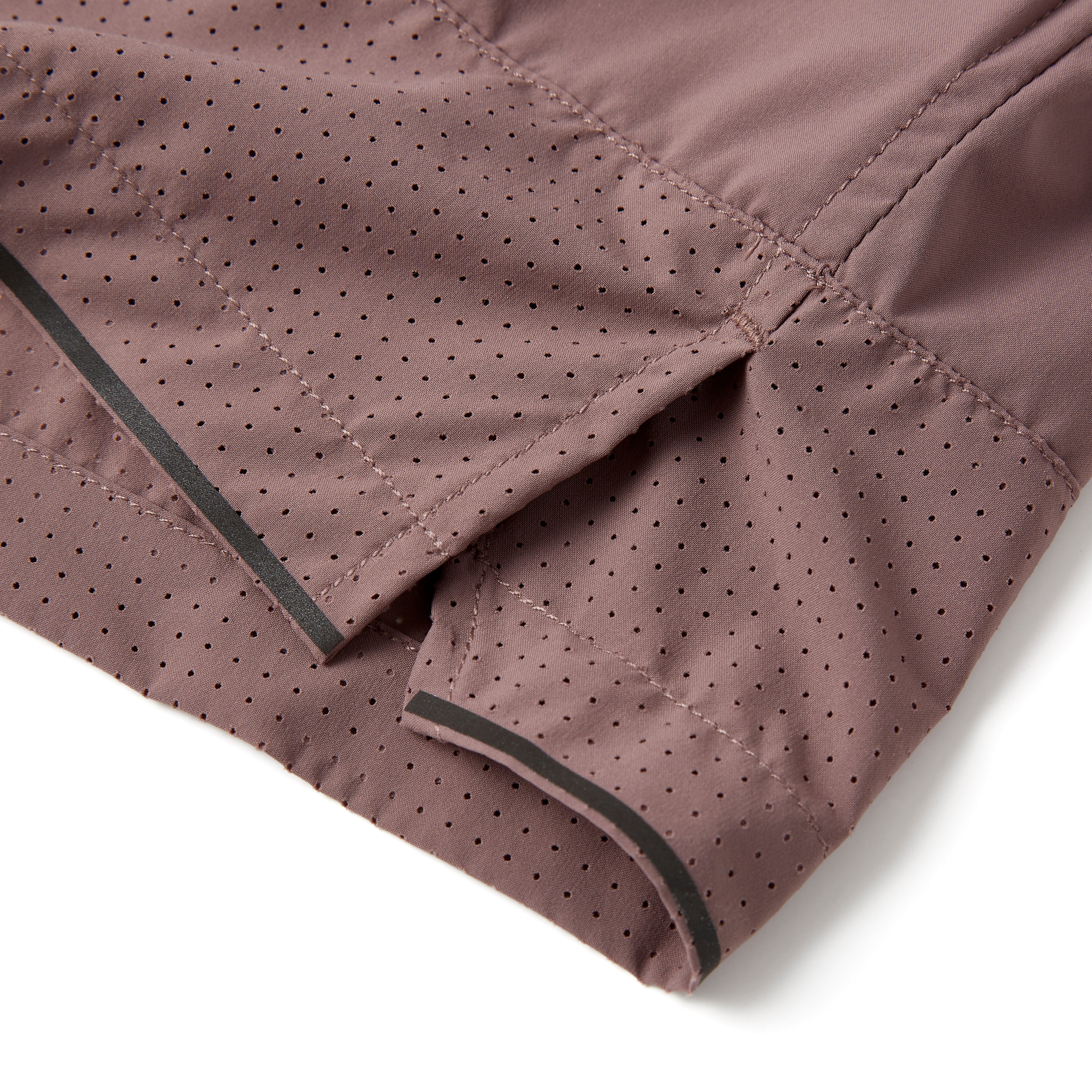 Switchback Short in Plum Gray