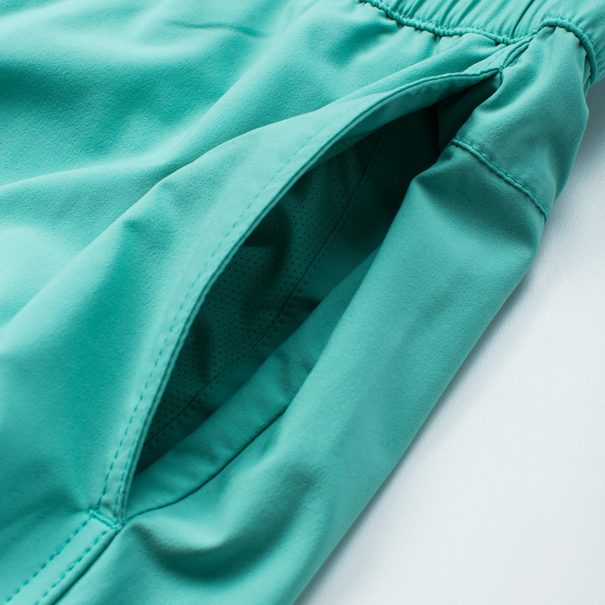 Momentum Short with Liner in Waterfall (OG)