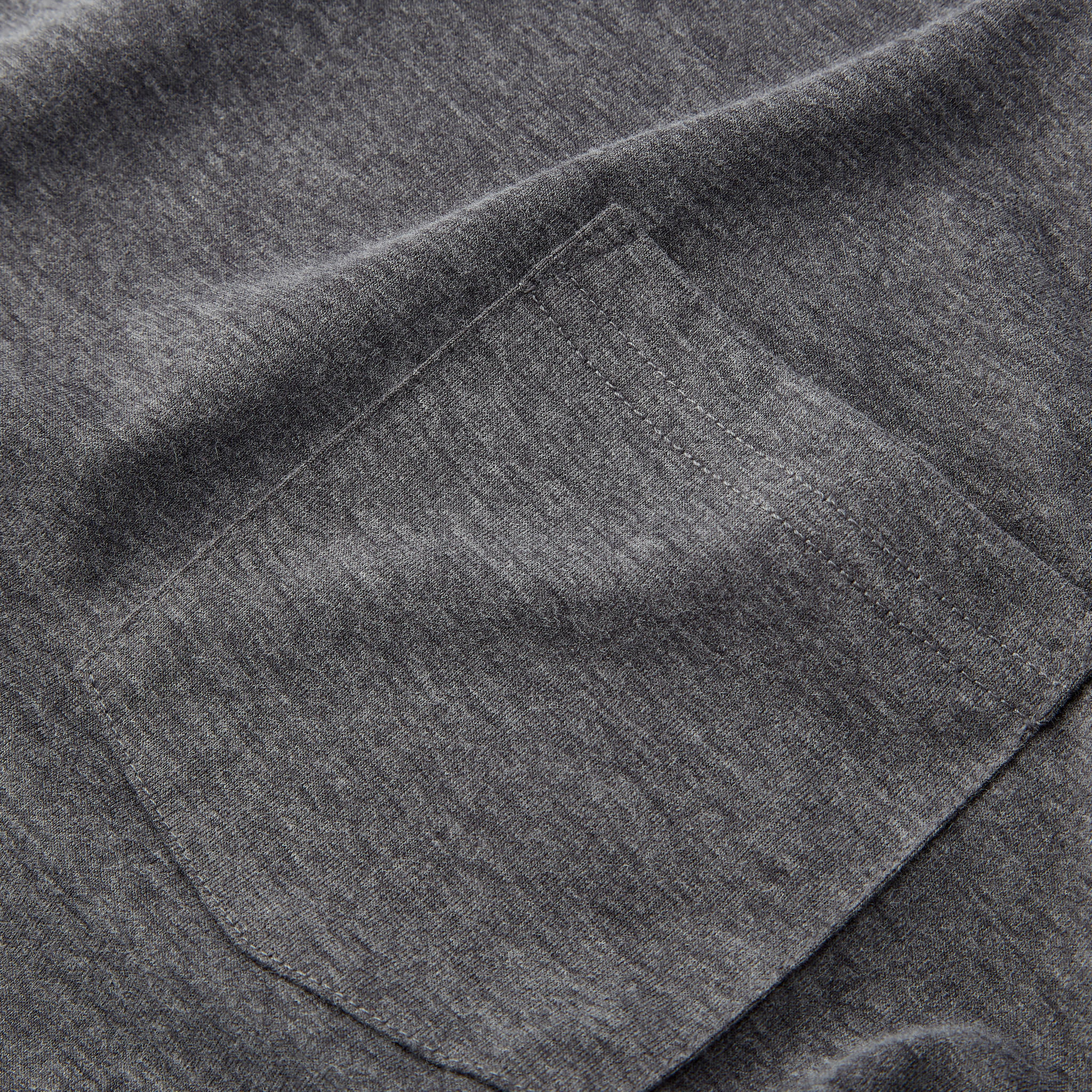 Everyday Tee with Pocket in Heather Black