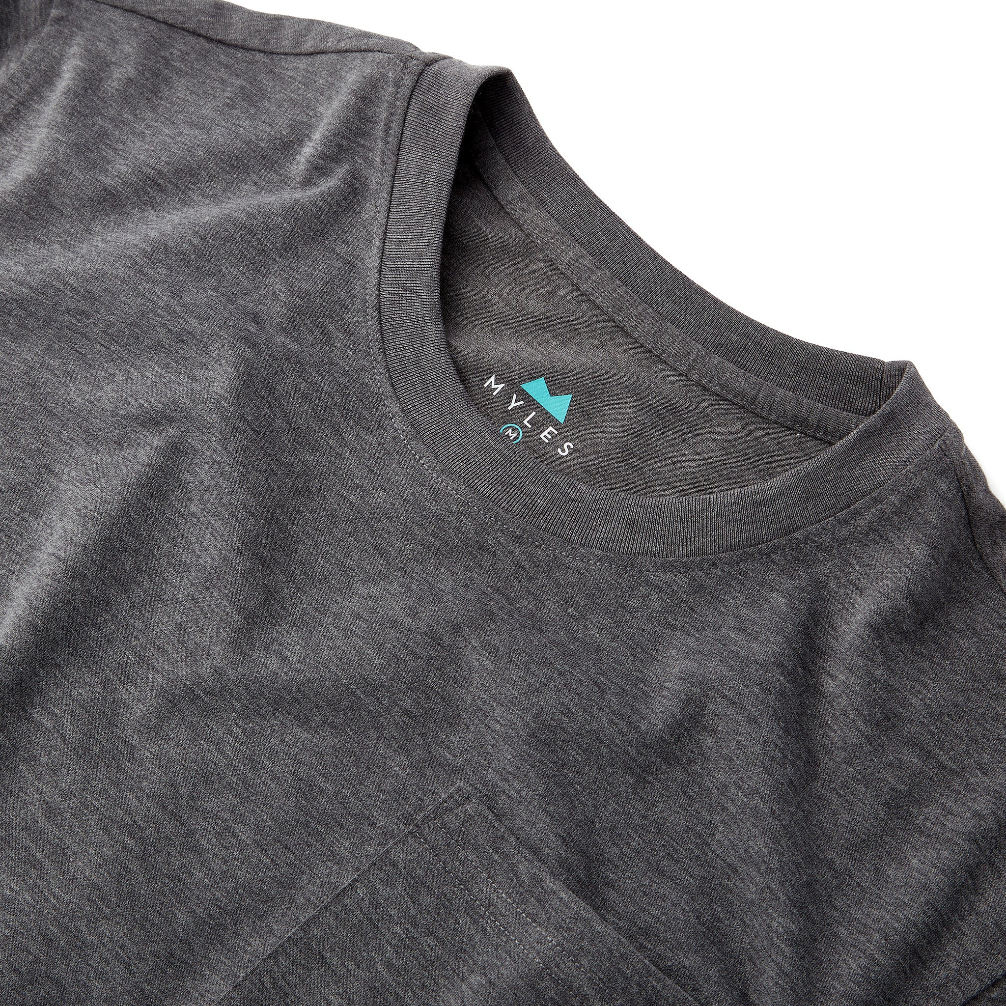 Everyday Tee with Pocket in Heather Black