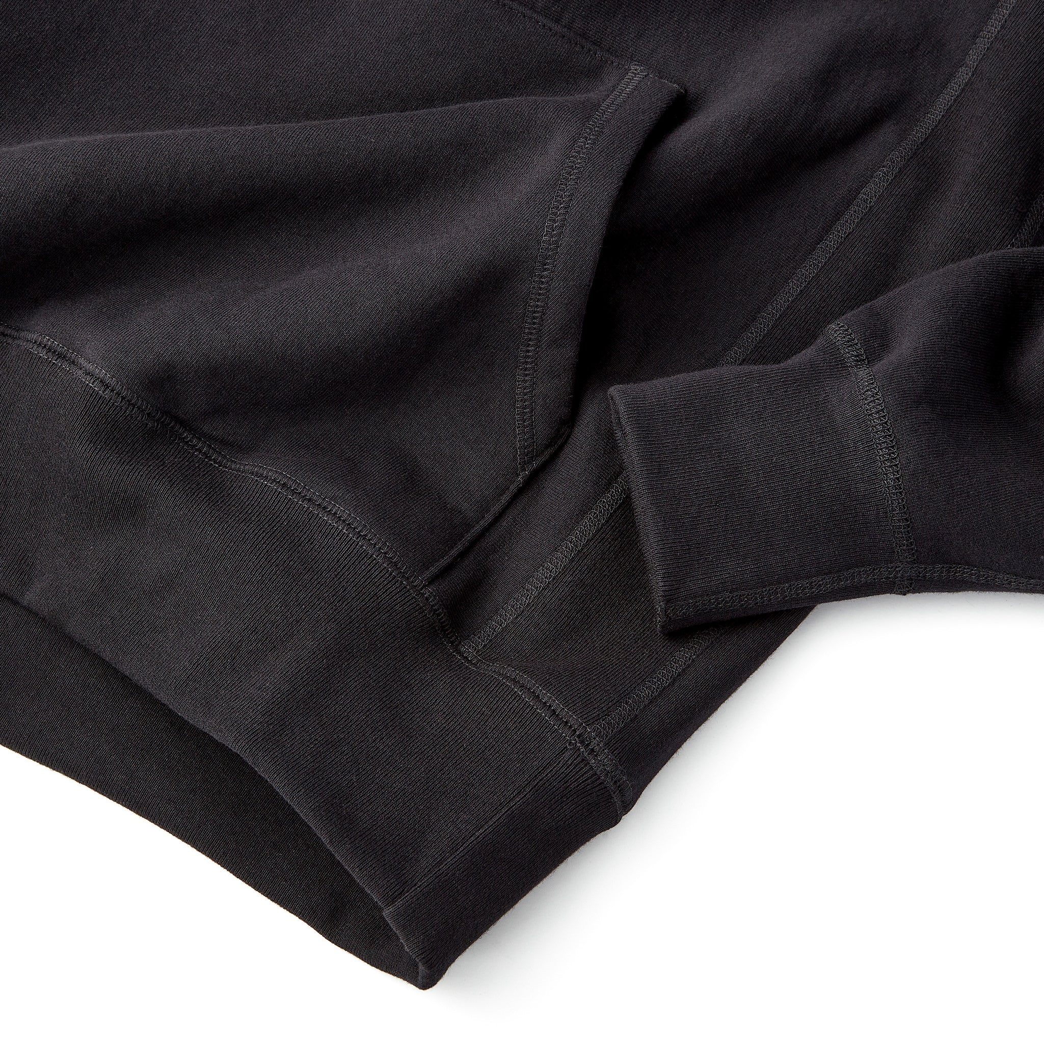 Skyline Heavyweight Fleece Hoodie in Black