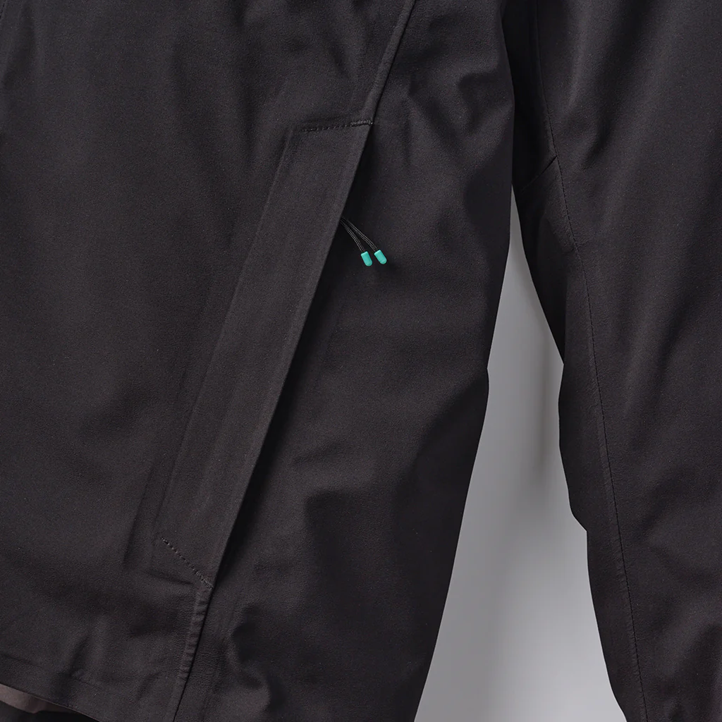 Elements Jacket with Hood in Black