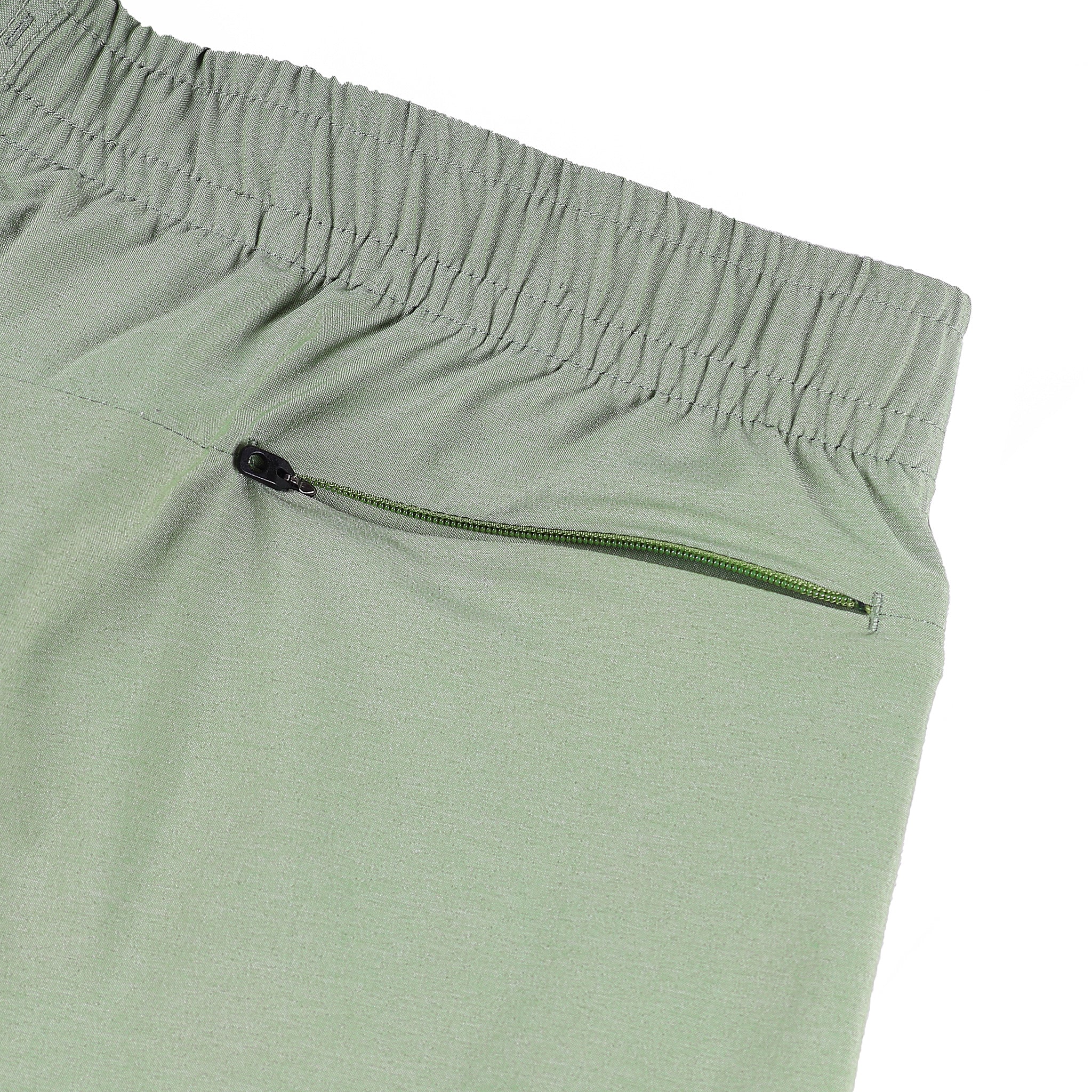 Momentum Short with Liner in Heather Olive