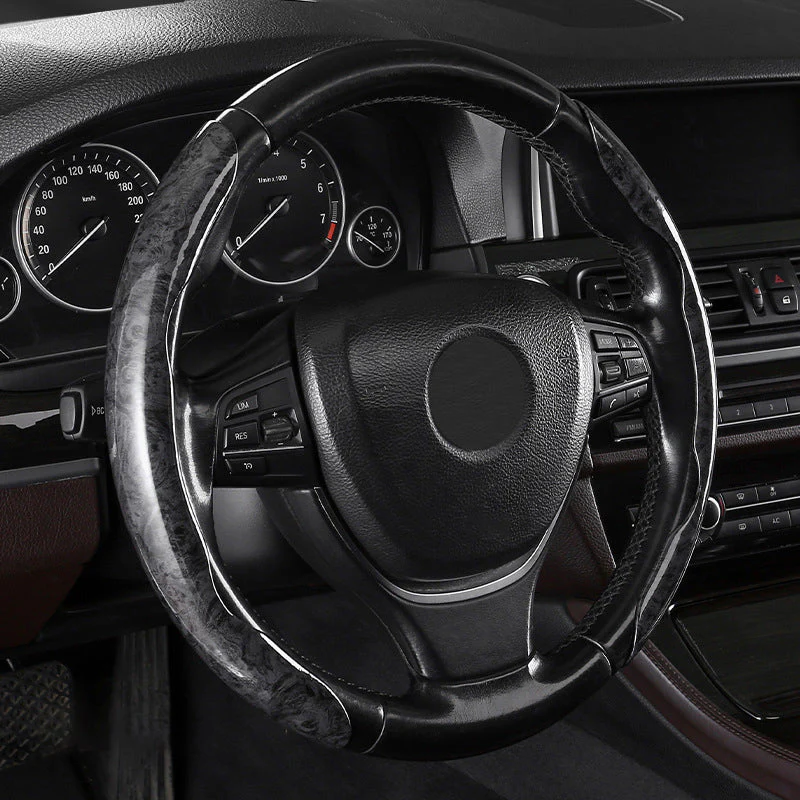 🍃🍃Carbon Fiber Pattern Laser Ultra-thin Non-slip Universal Car Steering Wheel Cover