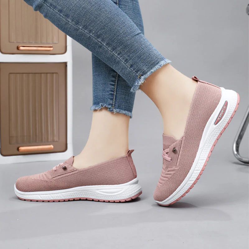 Women's Lightweight Breathable Slip-On Casual Shoes