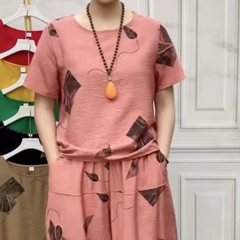 🎁Hot Sale 49% Off🌸 Women’s Printed Short-Sleeved Top & Cropped Pants Set ✨👚👖