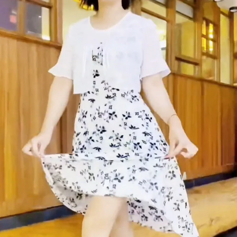 Elegant Faux-2-Piece Floral Dress