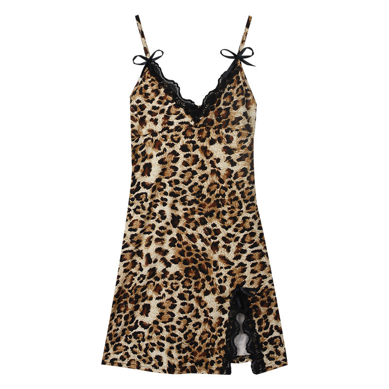 🐆 Leopard print suspender pajamas – wild and fashionable, silky and soft