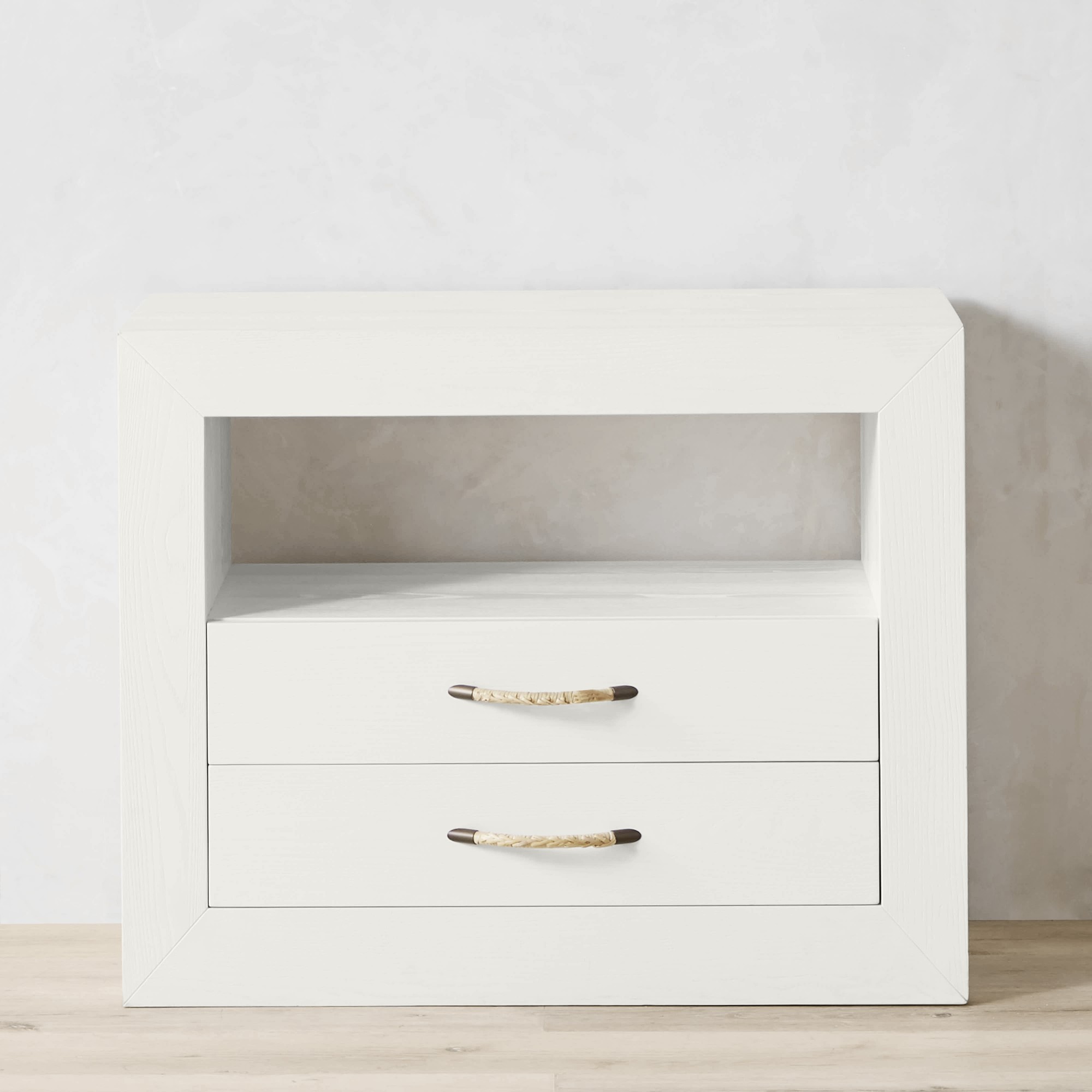 Malta 2-Drawer Nightstand (34