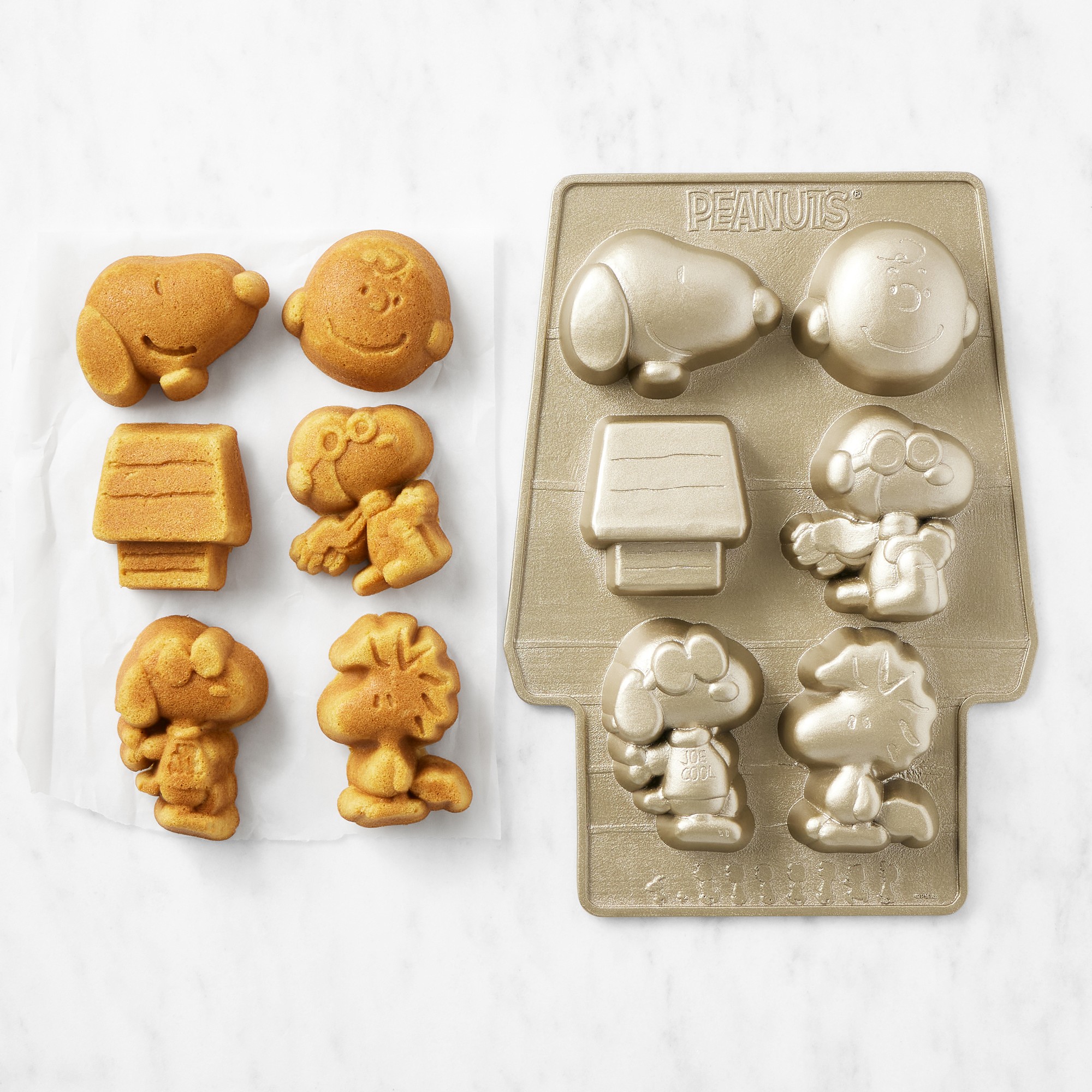 PEANUTS™ x Williams Sonoma Nonstick Cakelet Pan, 14