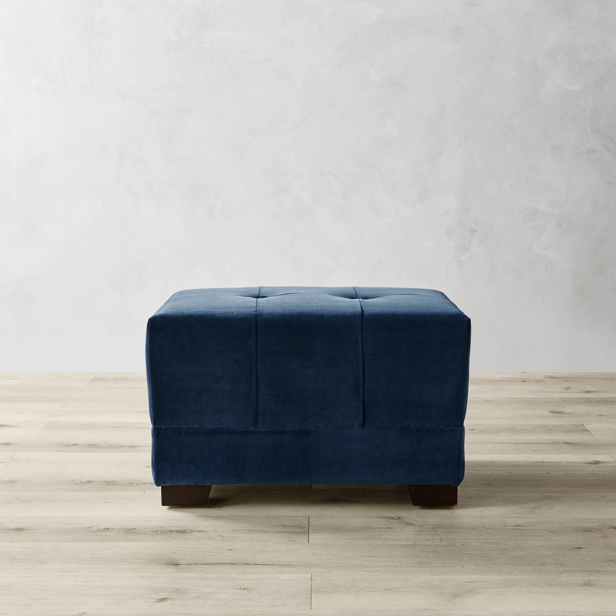 Cavallo Ottoman (27.5