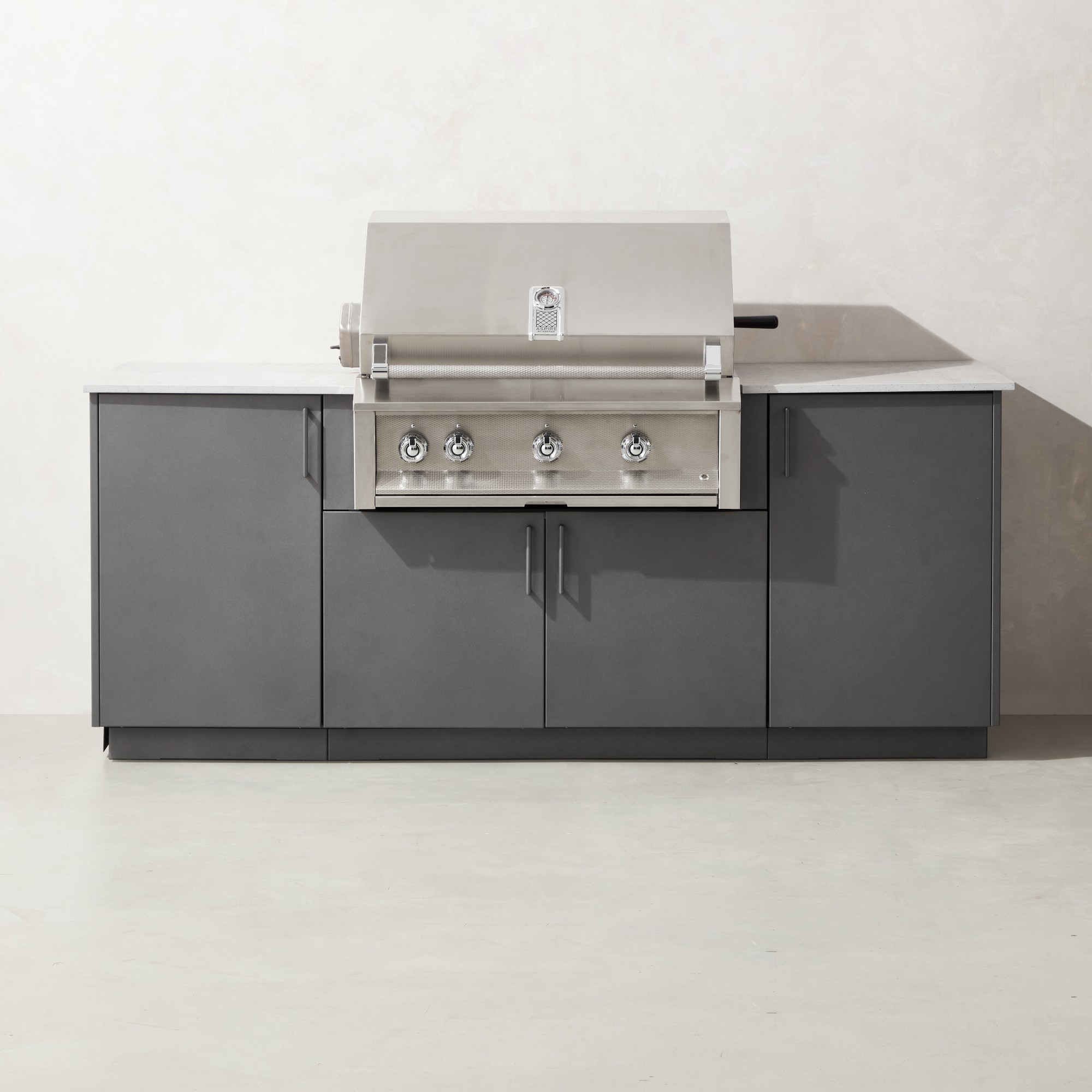 Urban Bonfire Outdoor Kitchen x Hestan 36” Grill