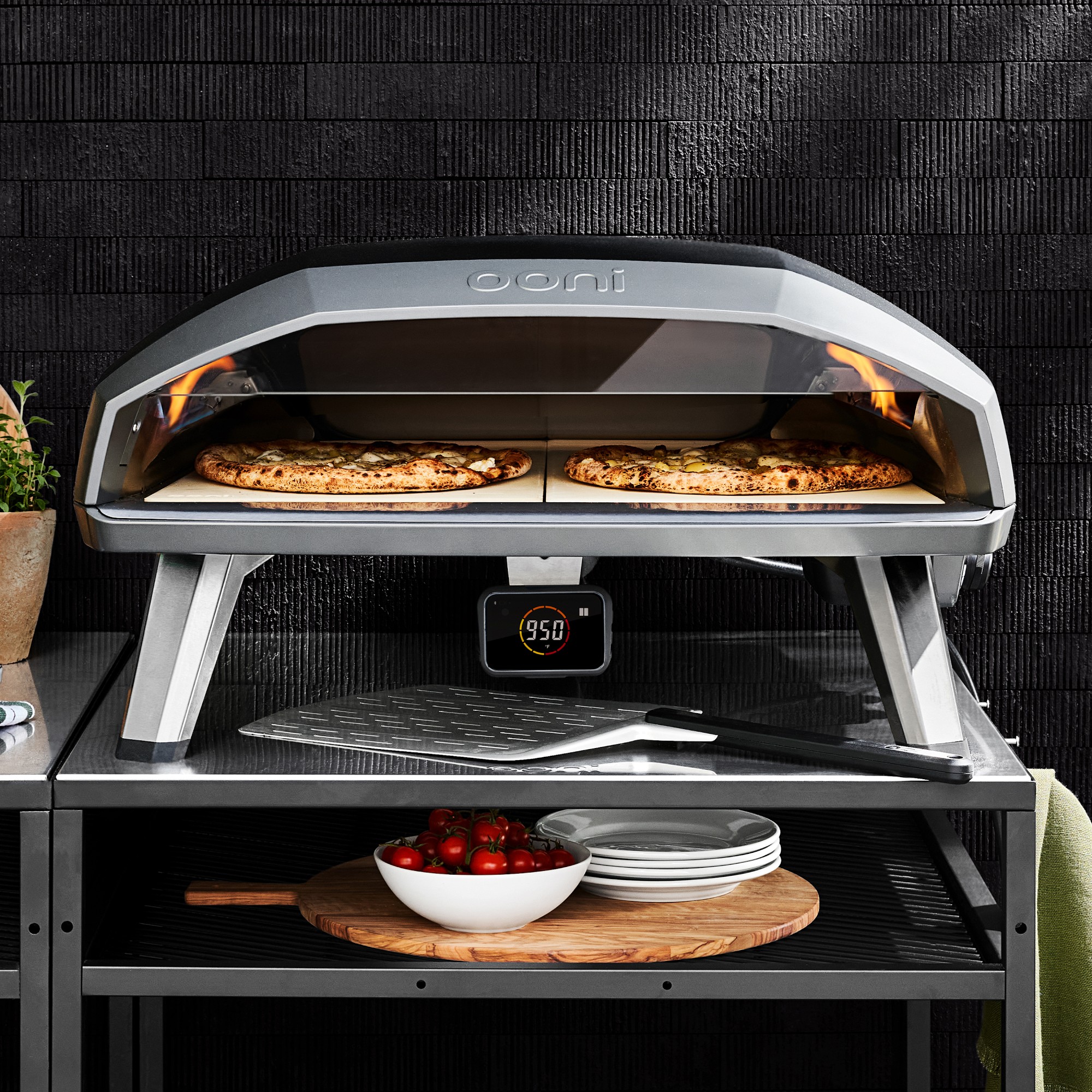 Ooni Koda 2 Max Pizza Oven Bundle