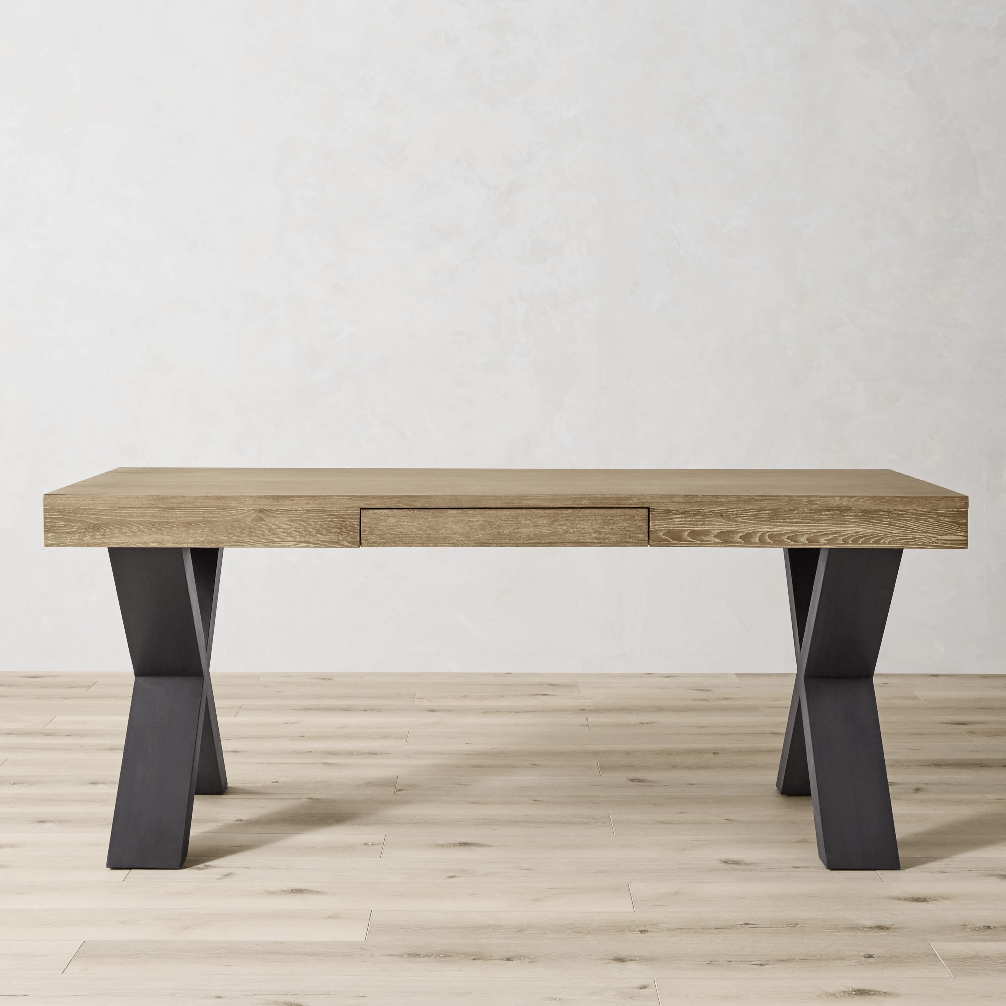 Navarro Desk (74