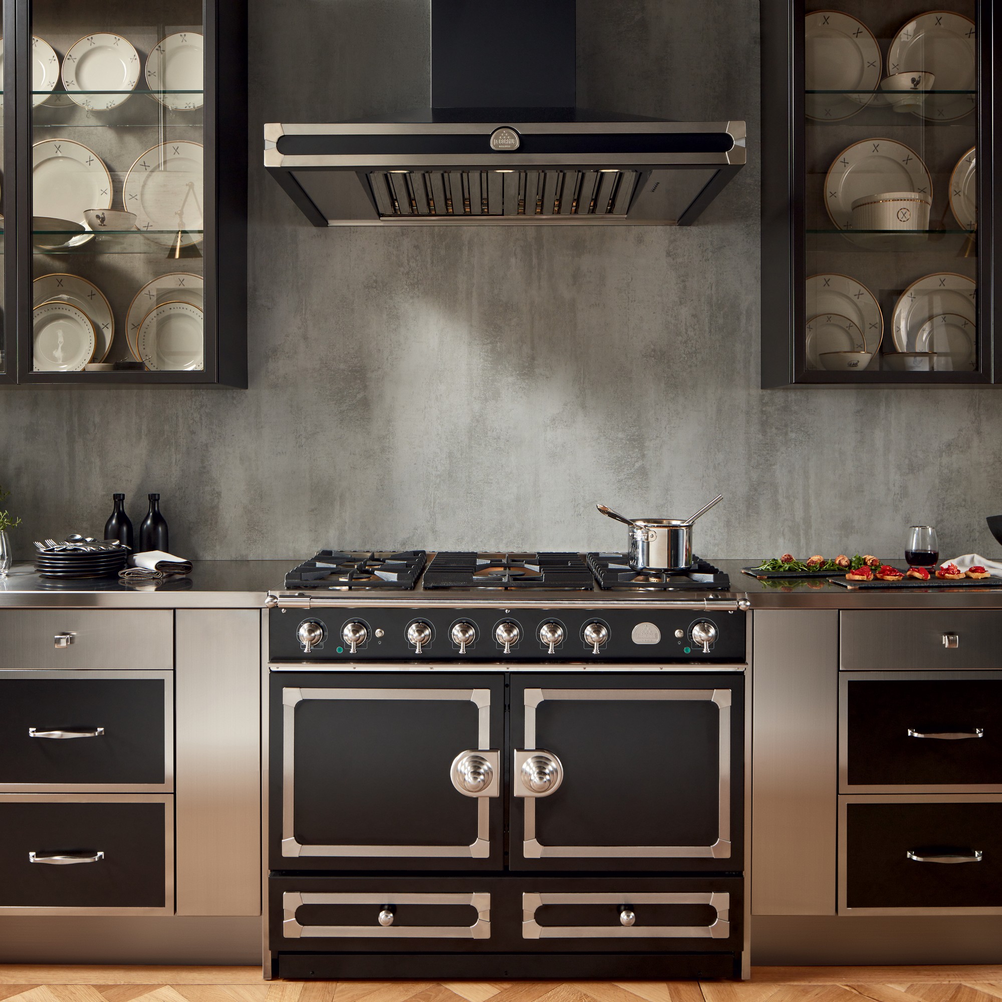 La Cornue CornuFé 110 Range & Hood