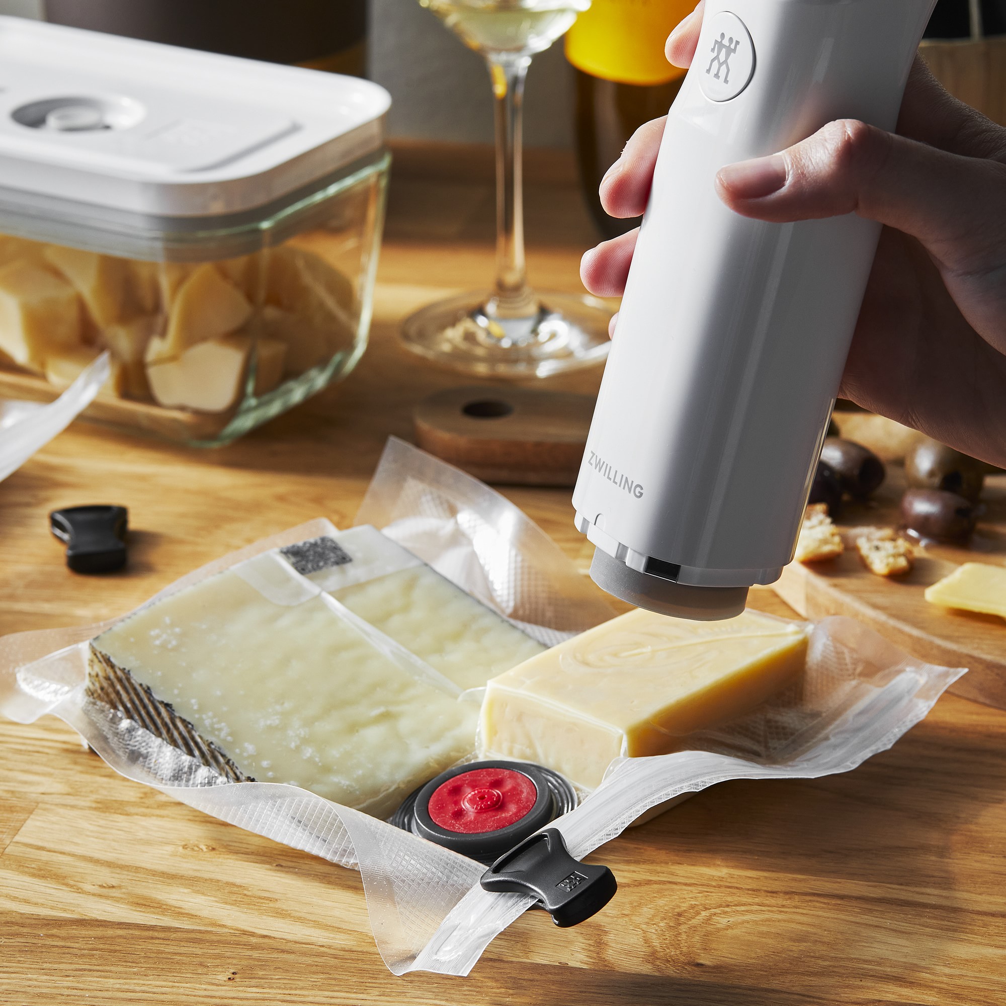 Zwilling Fresh & Save Handheld Vacuum Sealer Machine for Easy Storage