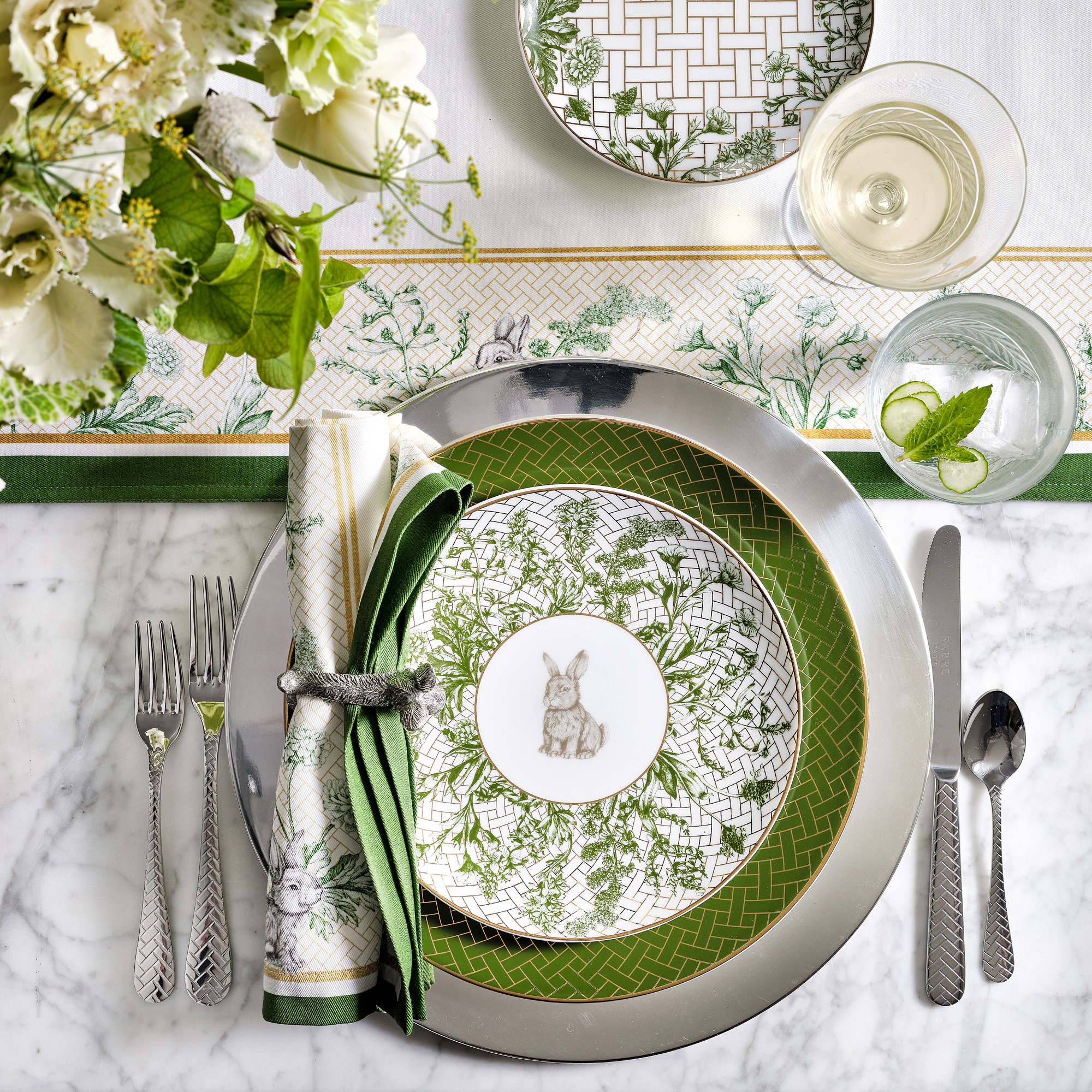 Sabre Nata Flatware Sets