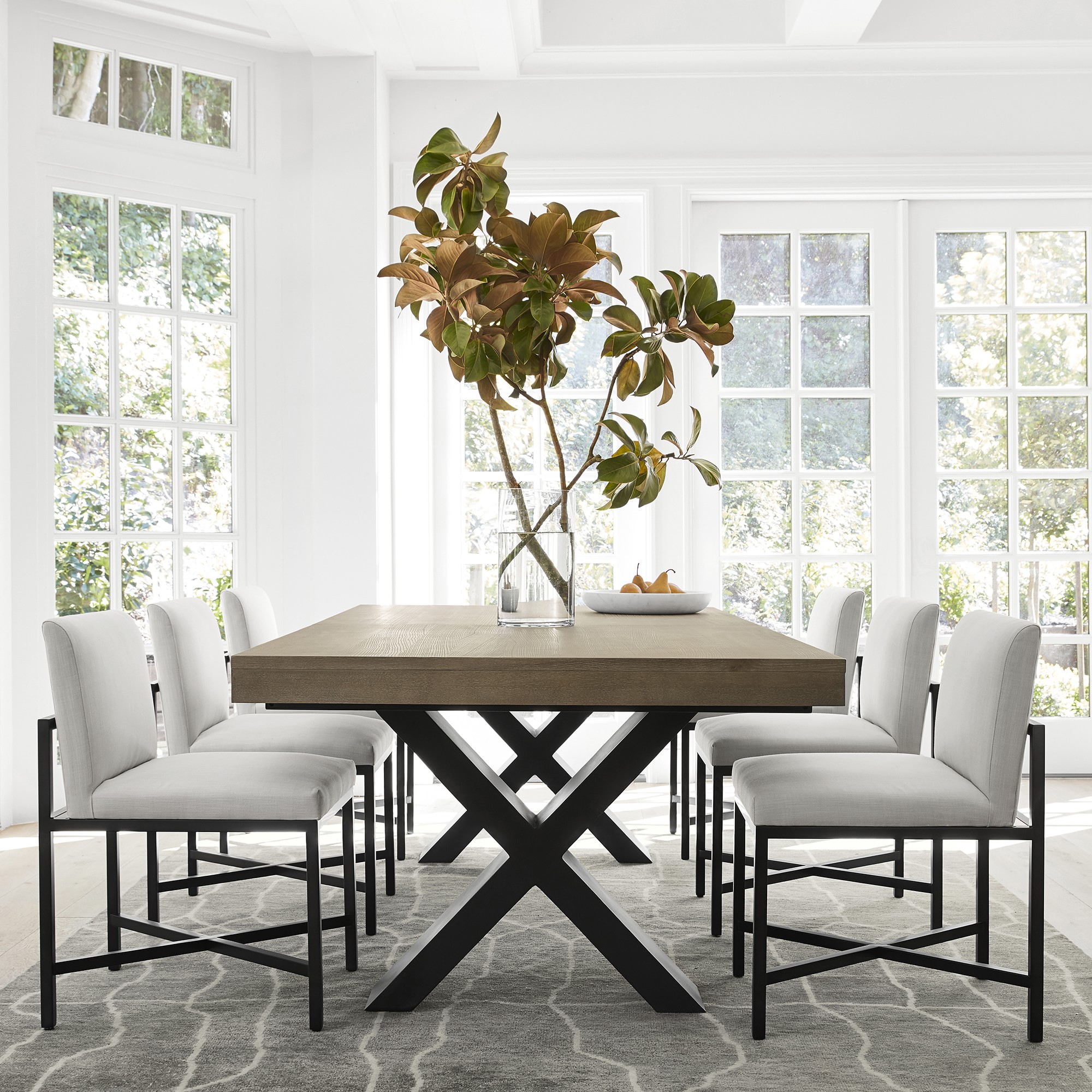 Navarro Extendable Rectangular Dining Table (98