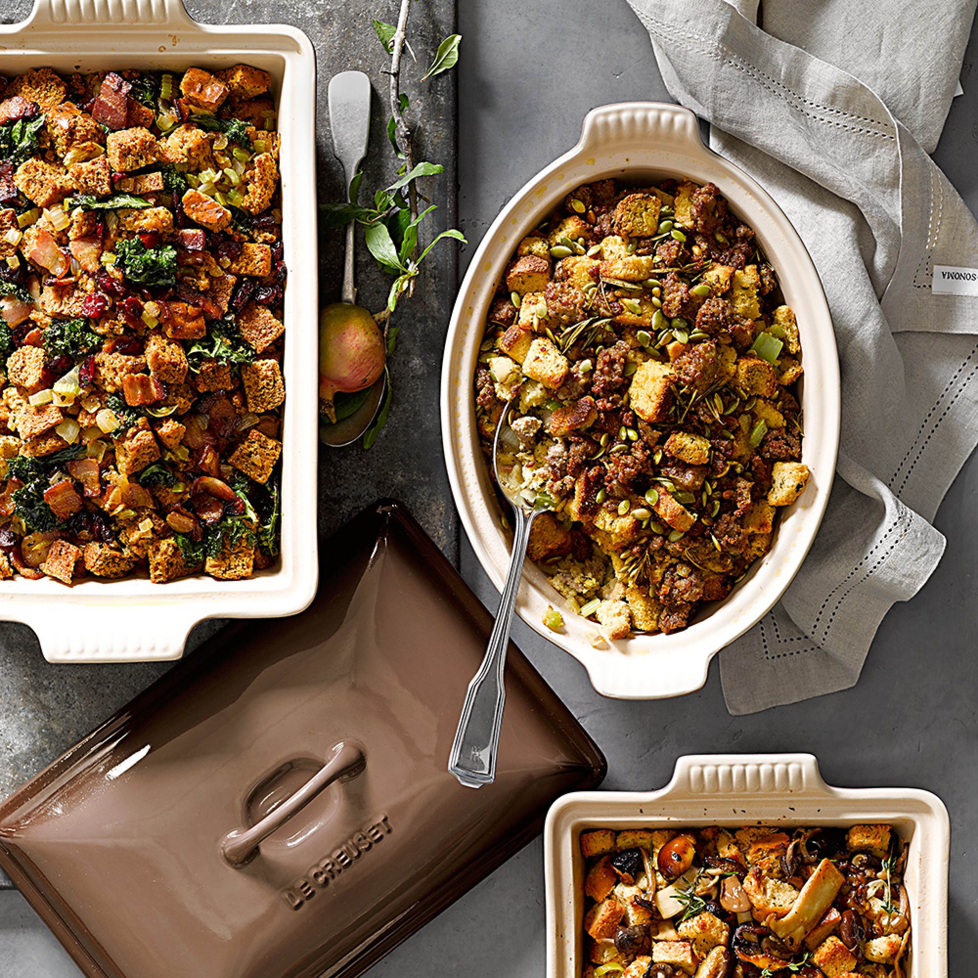 Le Creuset Heritage Stoneware Oval Covered Casserole, 4-Qt.