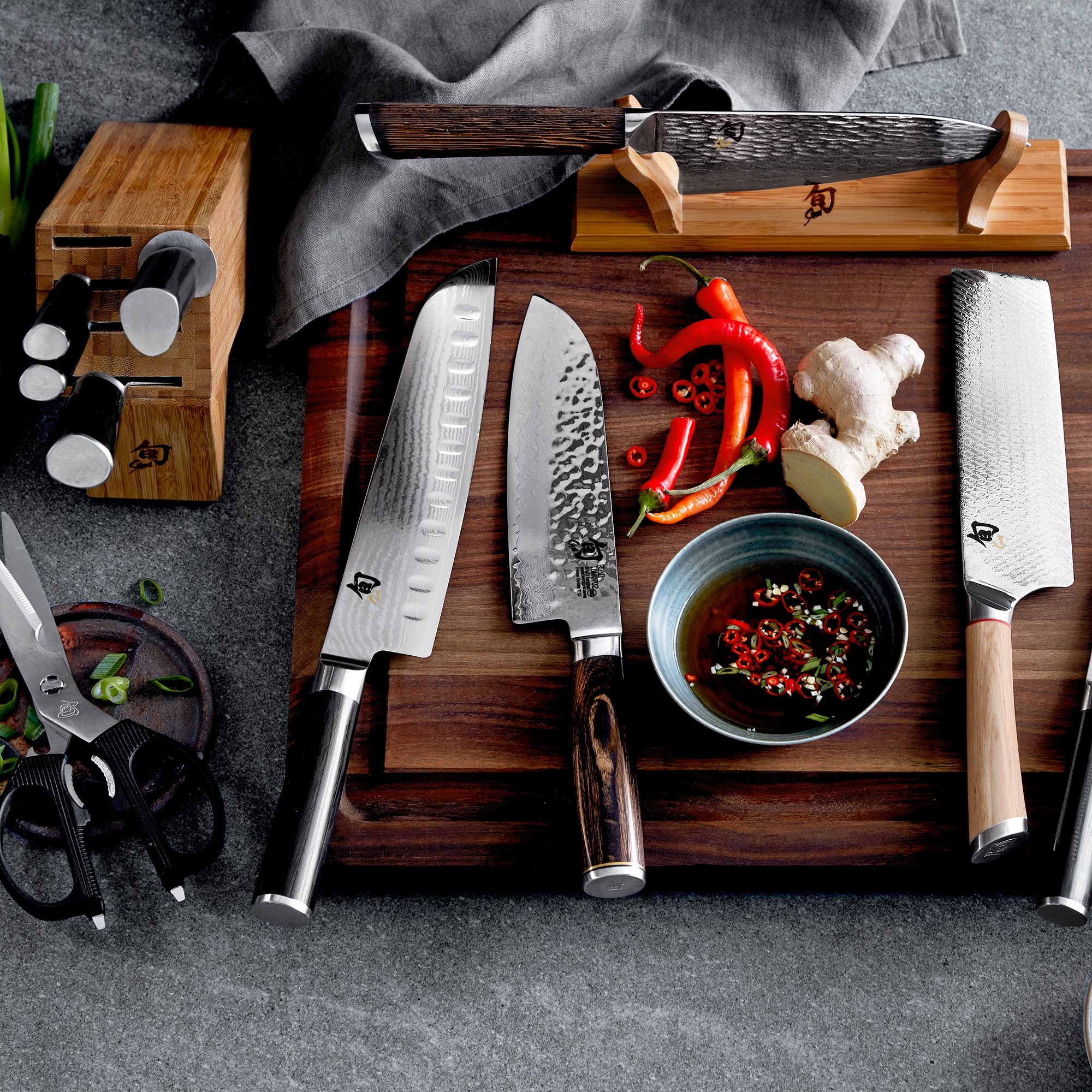 Shun Classic Hollow-Ground Santoku Knife, 8 1/2