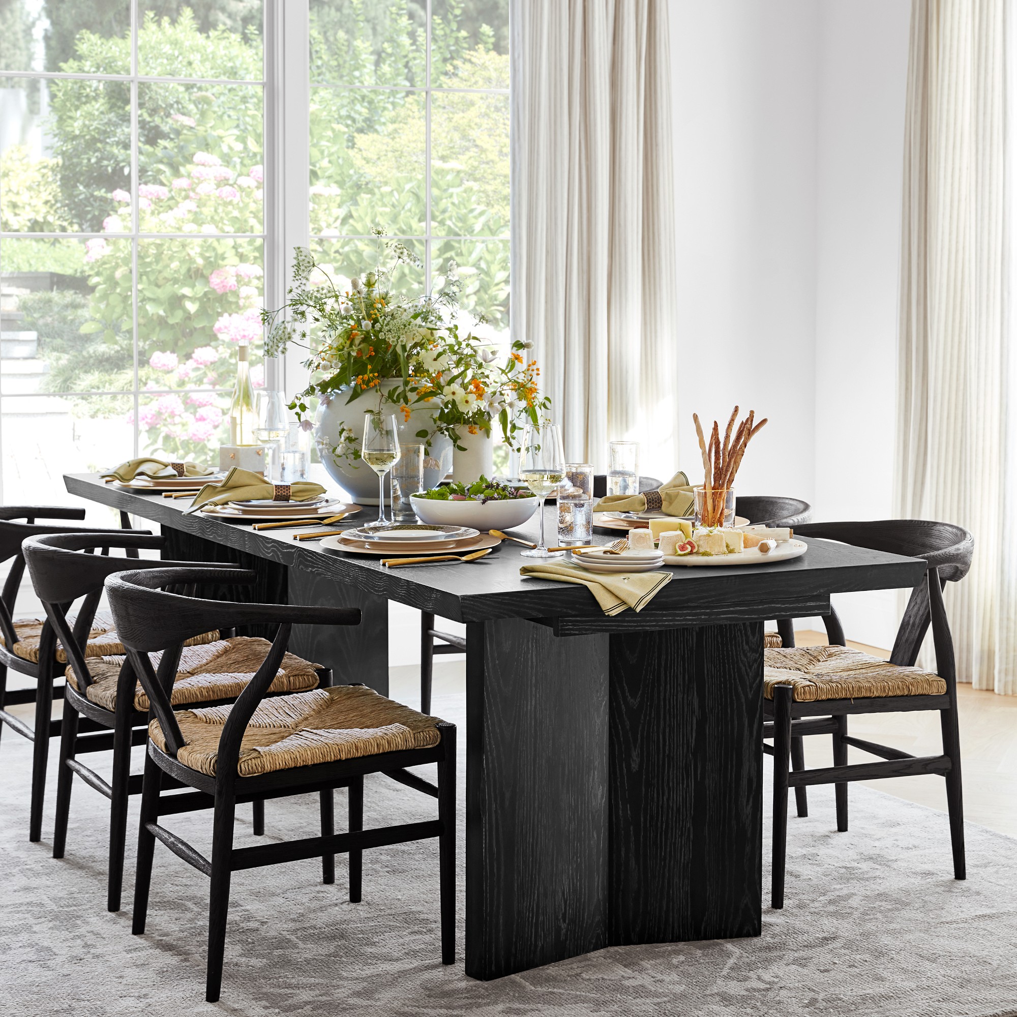 Knife Edge Extendable Rectangular Dining Table (72