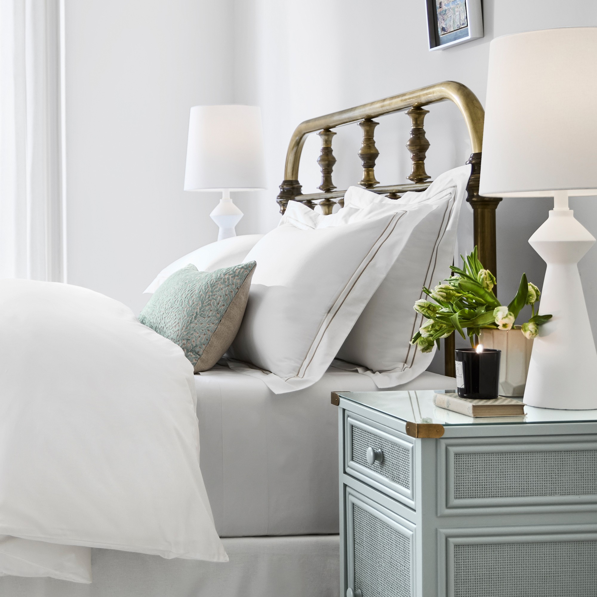 Manor Brass Bed