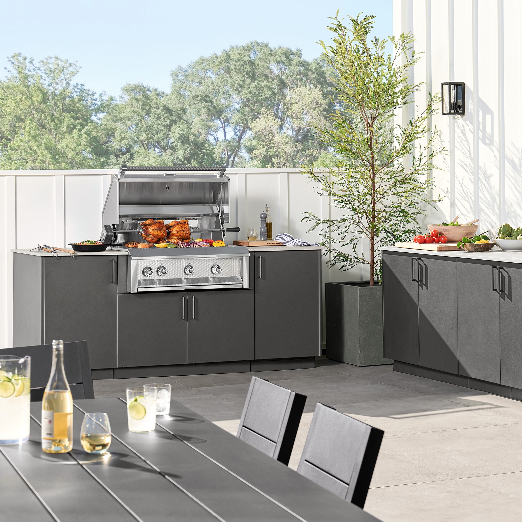 Urban Bonfire Outdoor Kitchen x Hestan 36” Grill