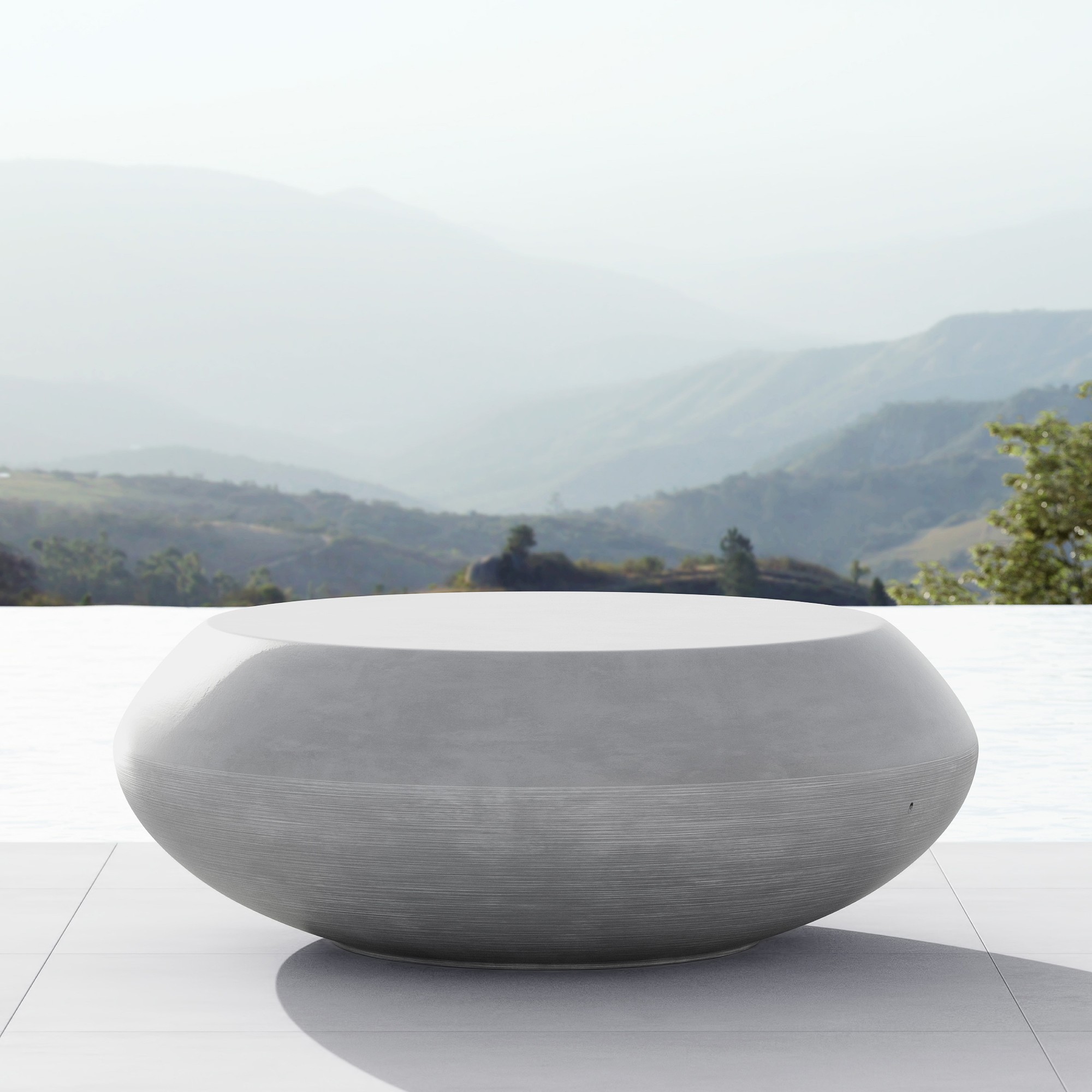 Bluff Outdoor Round Coffee Table (48