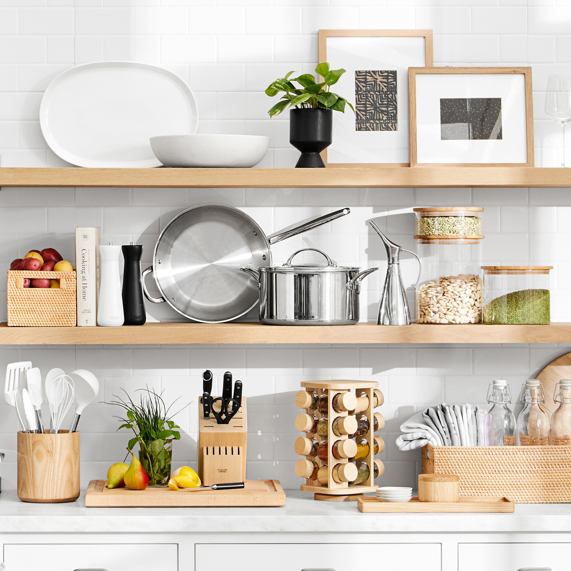 Hold Everything Ashwood Spice Set
