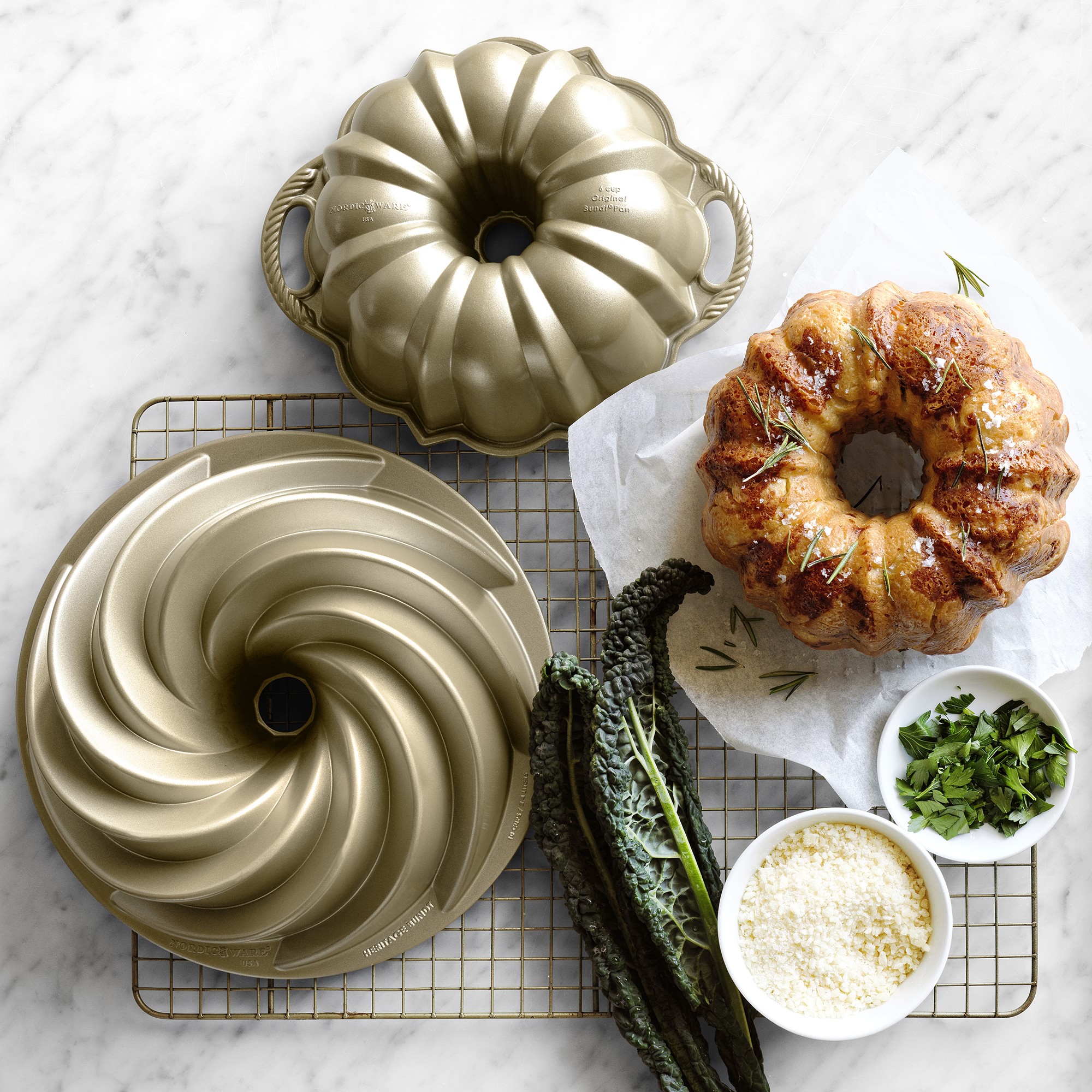 Nordic Ware Nonstick Cast Aluminum Small Anniversary Bundt® Cake Pan