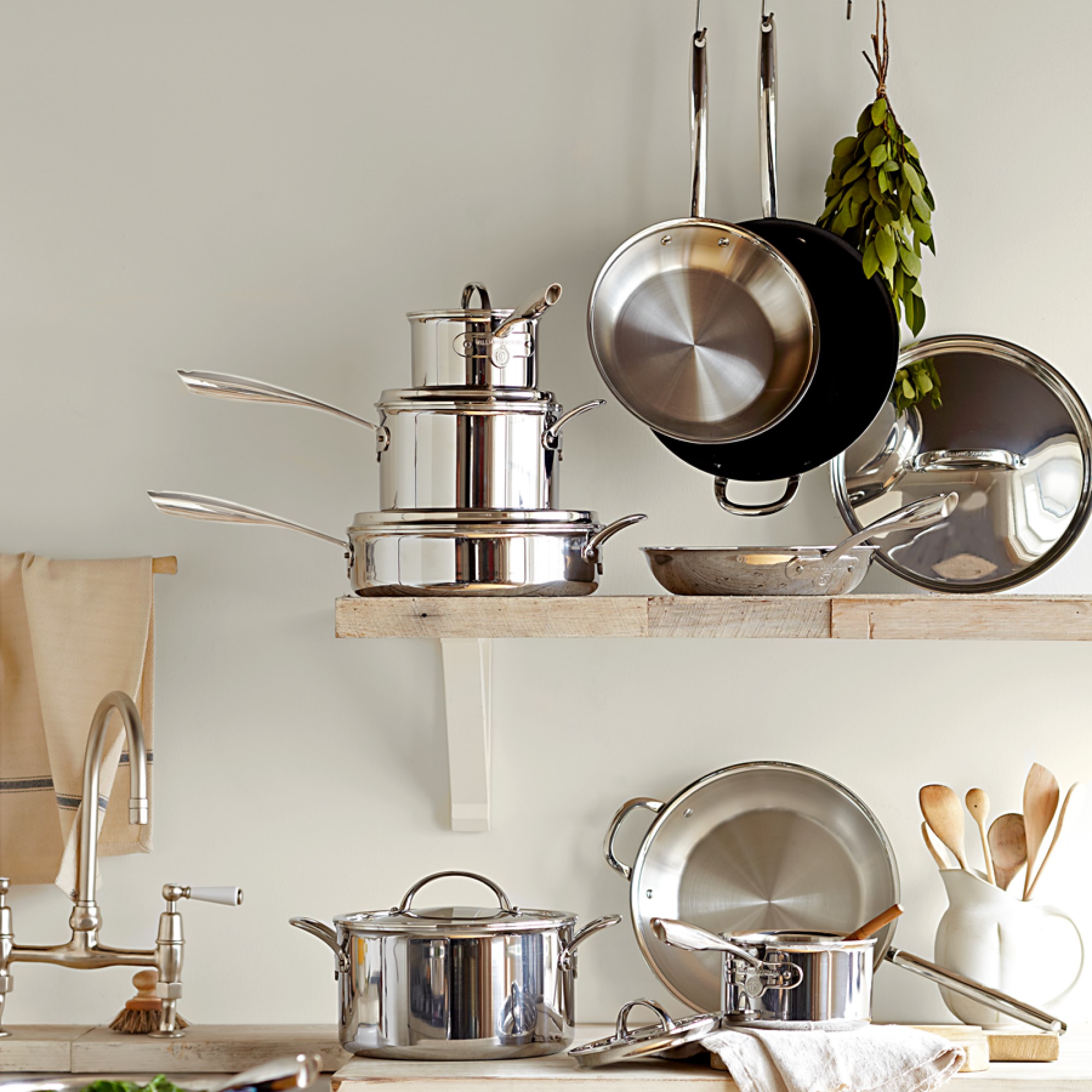 Williams Sonoma Signature Thermo-Clad™ Stainless-Steel Stock Pot, 8-Qt.