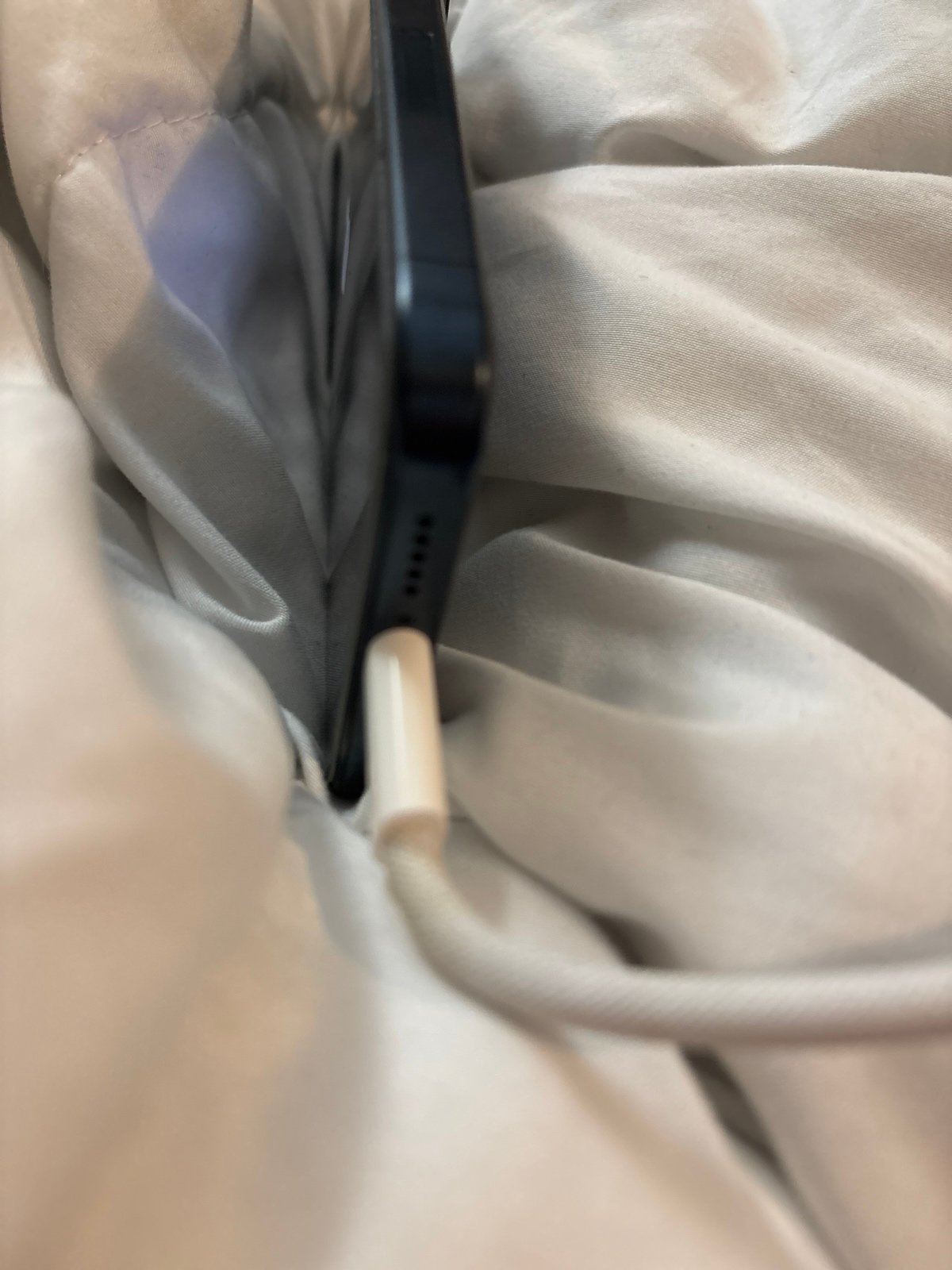 iPhone 15 pro 6N35