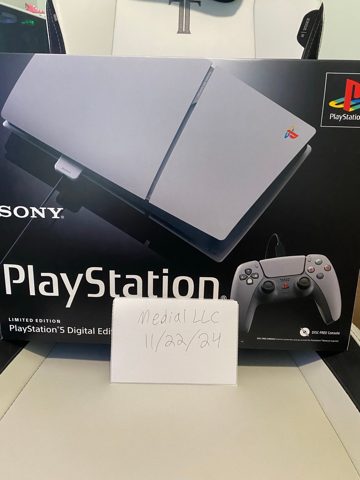 PlayStation 5 Digital Edition 30th anniversary edition 3V71