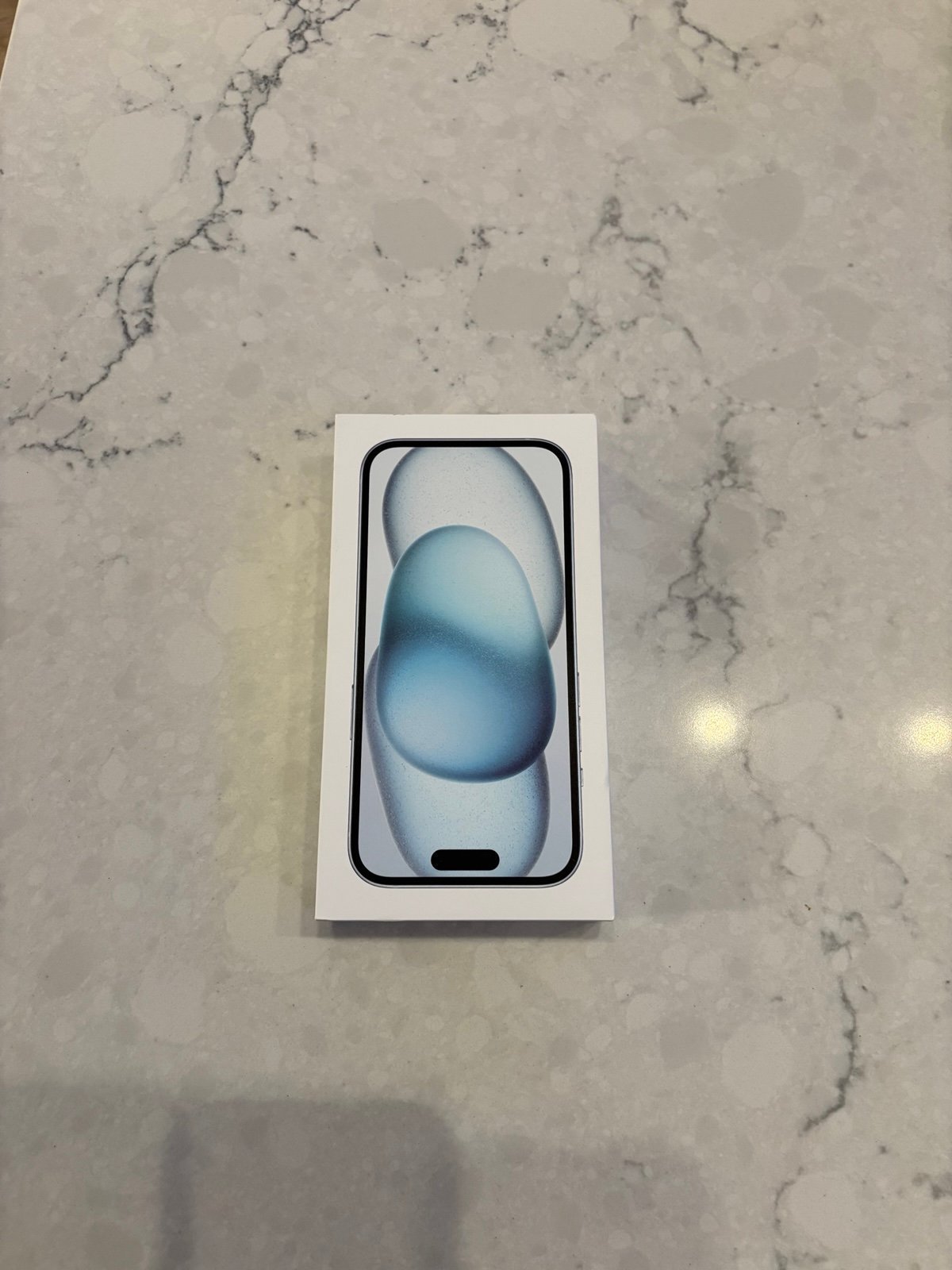 iPhone 15 256GB SIM/CARRIER Locked - Verizon 2G85