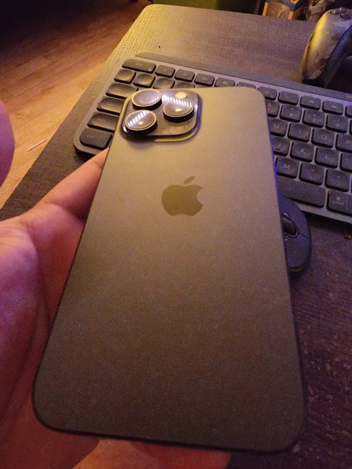 iPhone 15 Pro Max 8E92