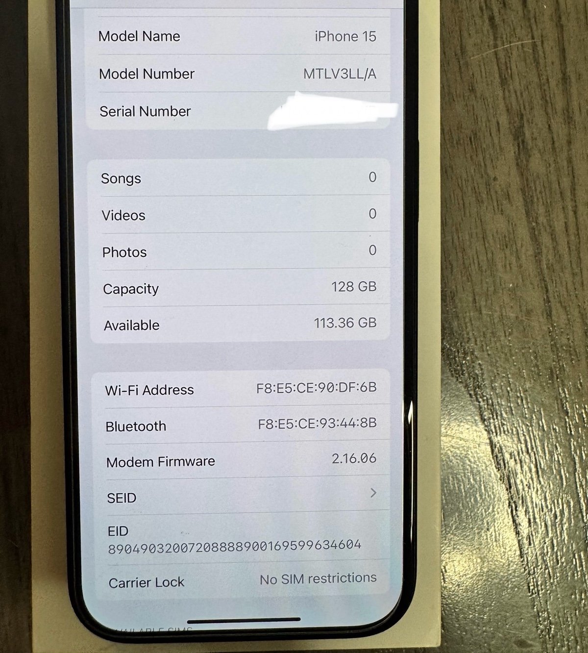 Apple iPhone 15 128 GB Unlocked 6Z77