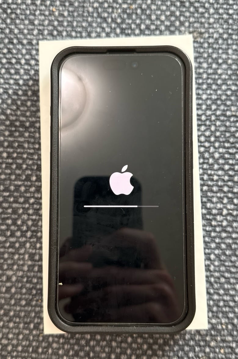 Apple iPhone 15 Pro Unlocked 2B36