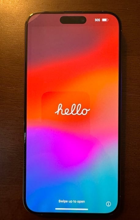 iPhone 15 Pro Max Unlocked - 1TB Natural Titanium 5W31