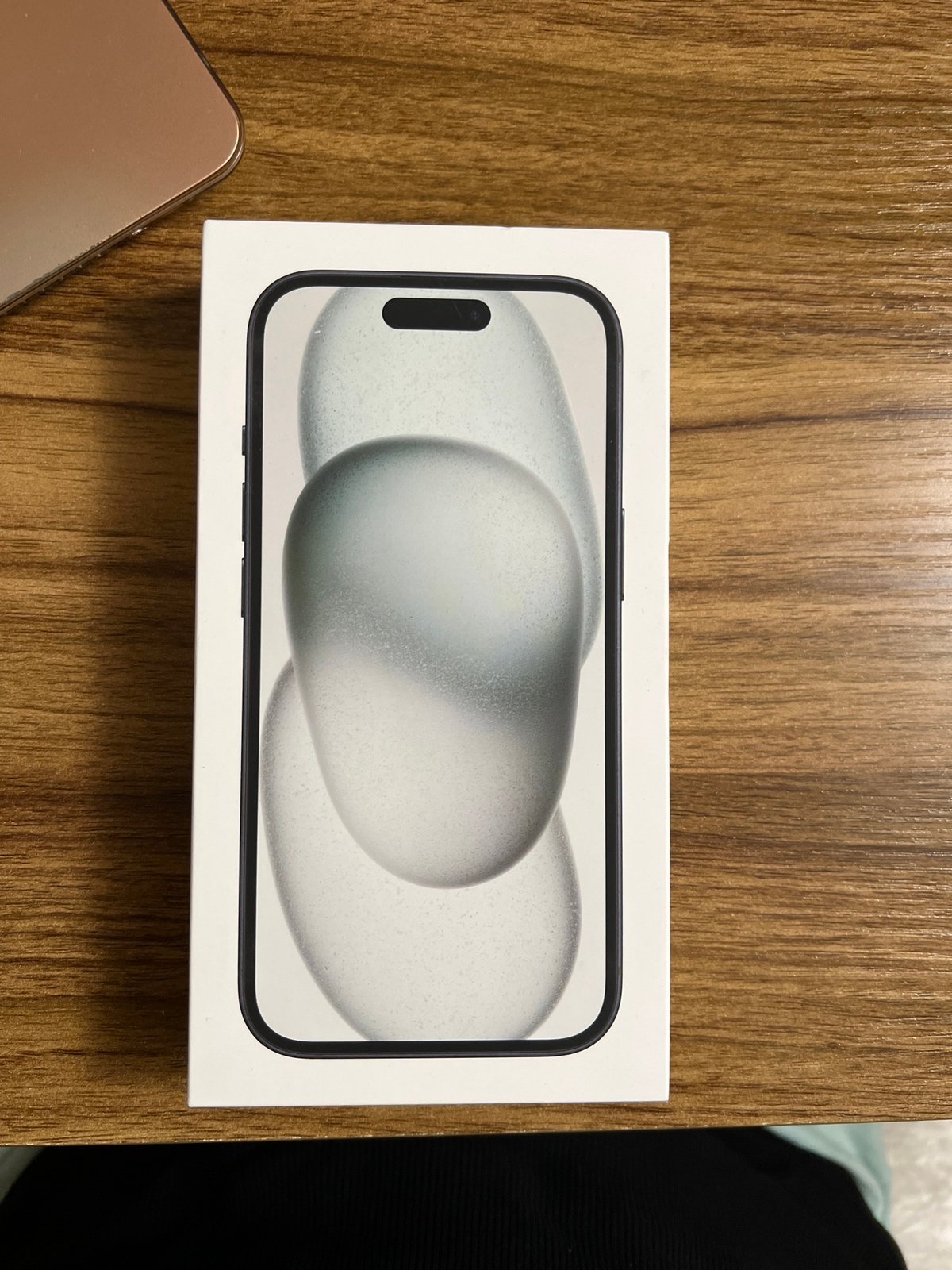 iPhone 15 NEW 5C82