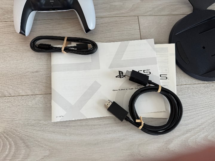 PlayStation 5 Disc Version Full Set with Madden 23 8Z12