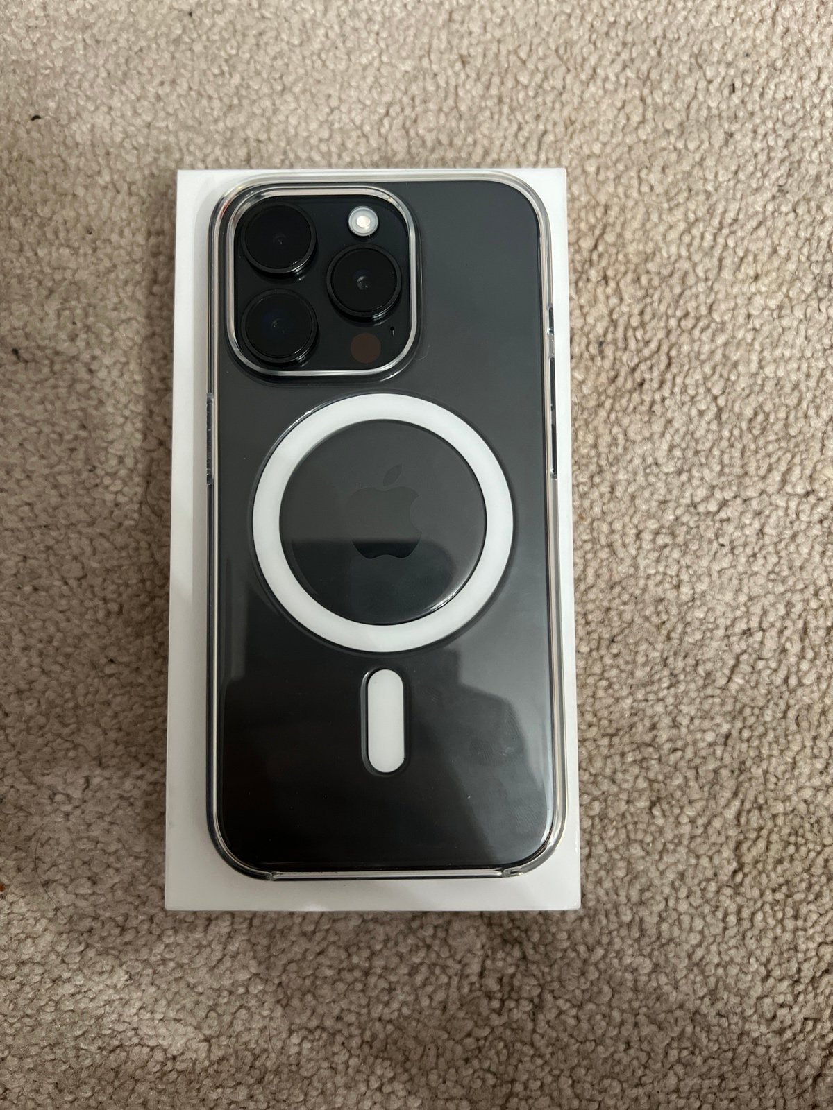 iPhone 15 Pro 9P55